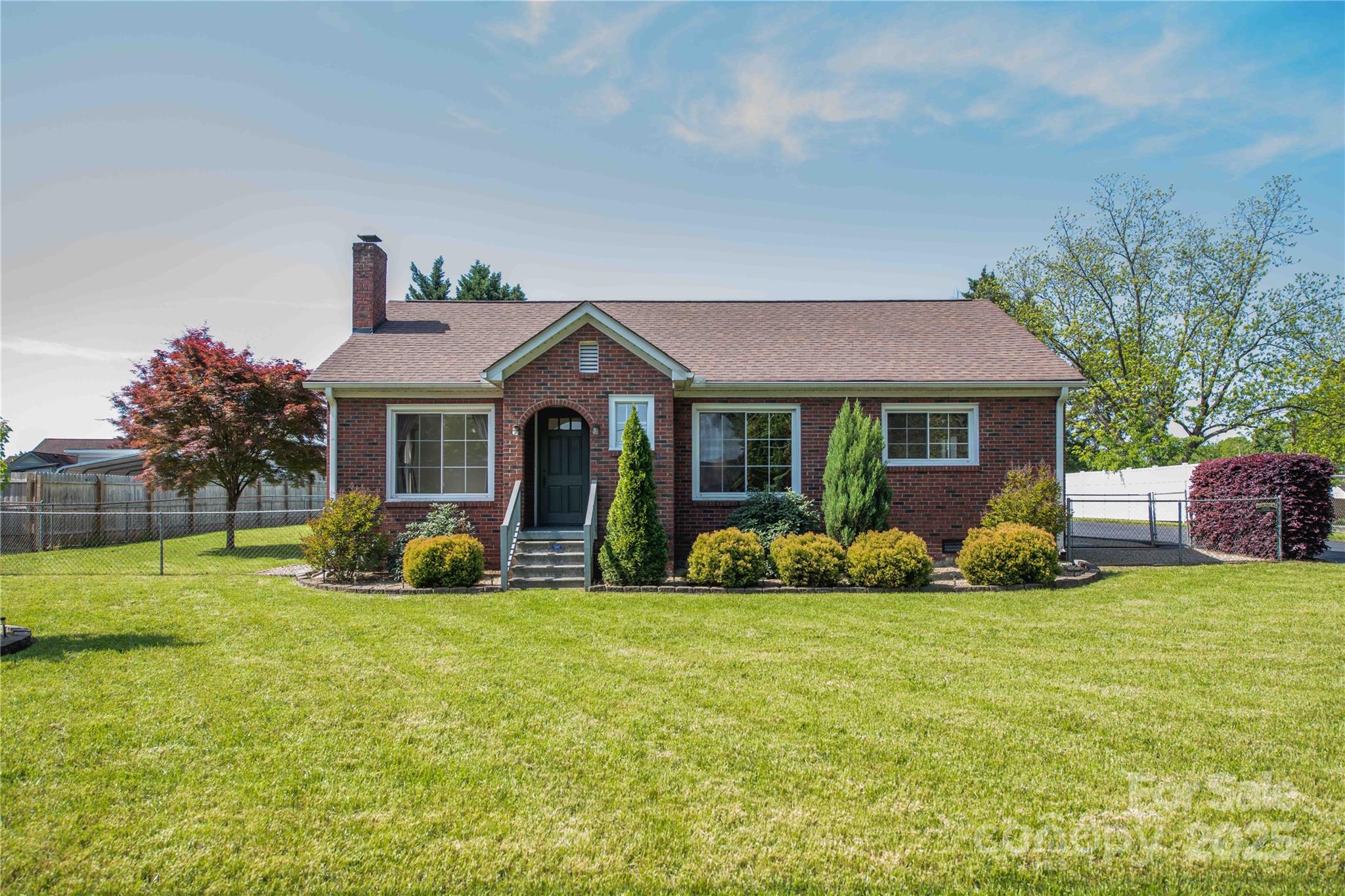 549 Englewood Street Property Photo