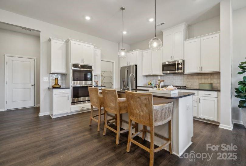 8637 Miles Gap Road Property Photo