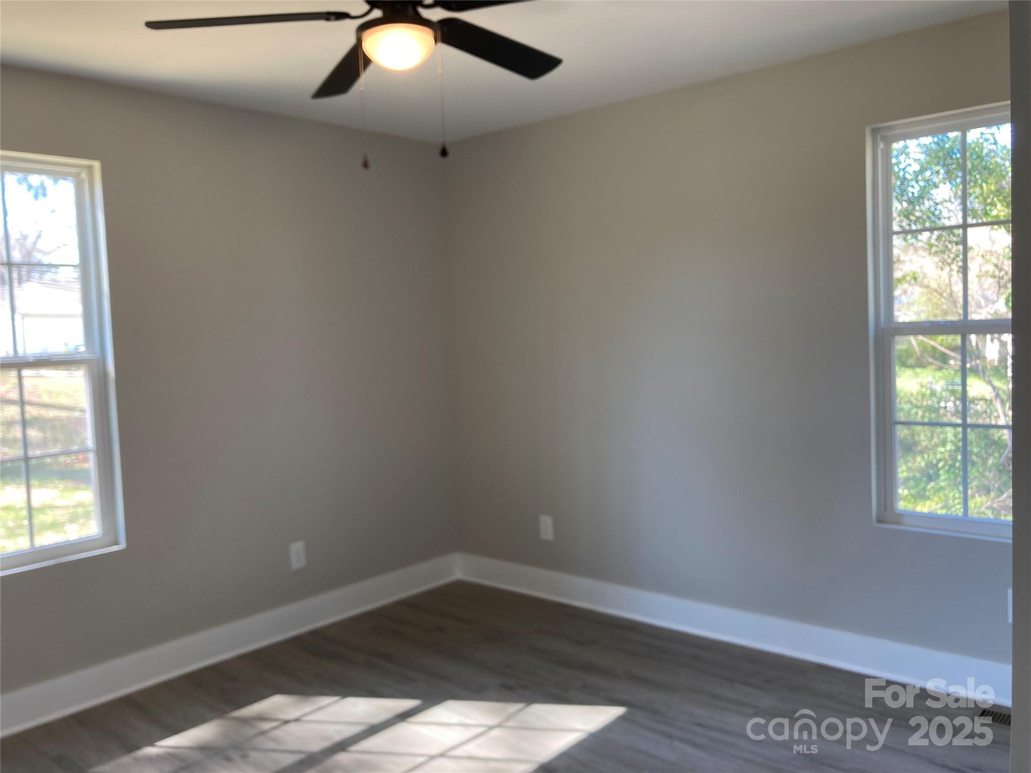 1537 Poston Circle Property Photo 11