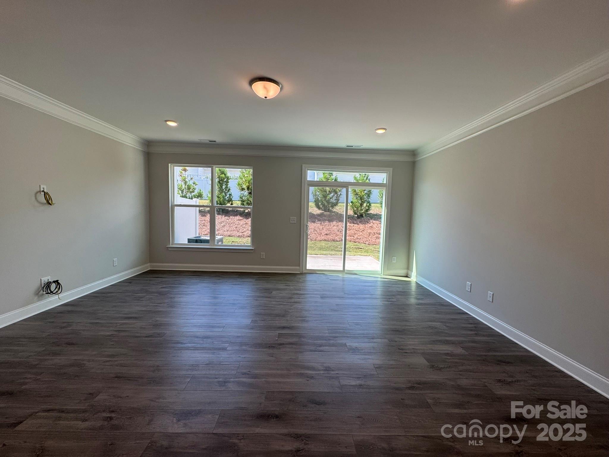 4217 Black Court 194 Property Photo 4