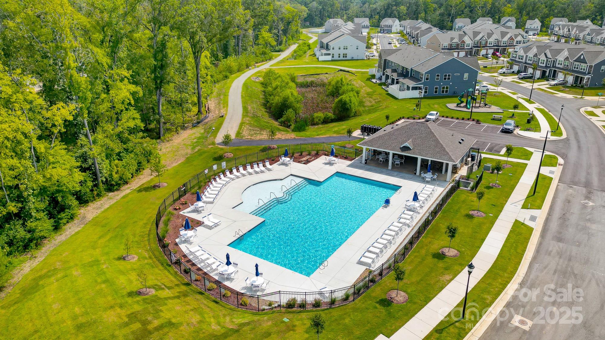 4217 Black Court 194 Property Photo 18