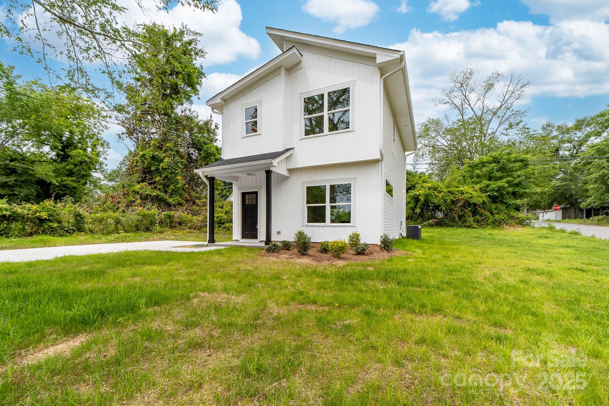 600 Legrand Street Property Photo 2