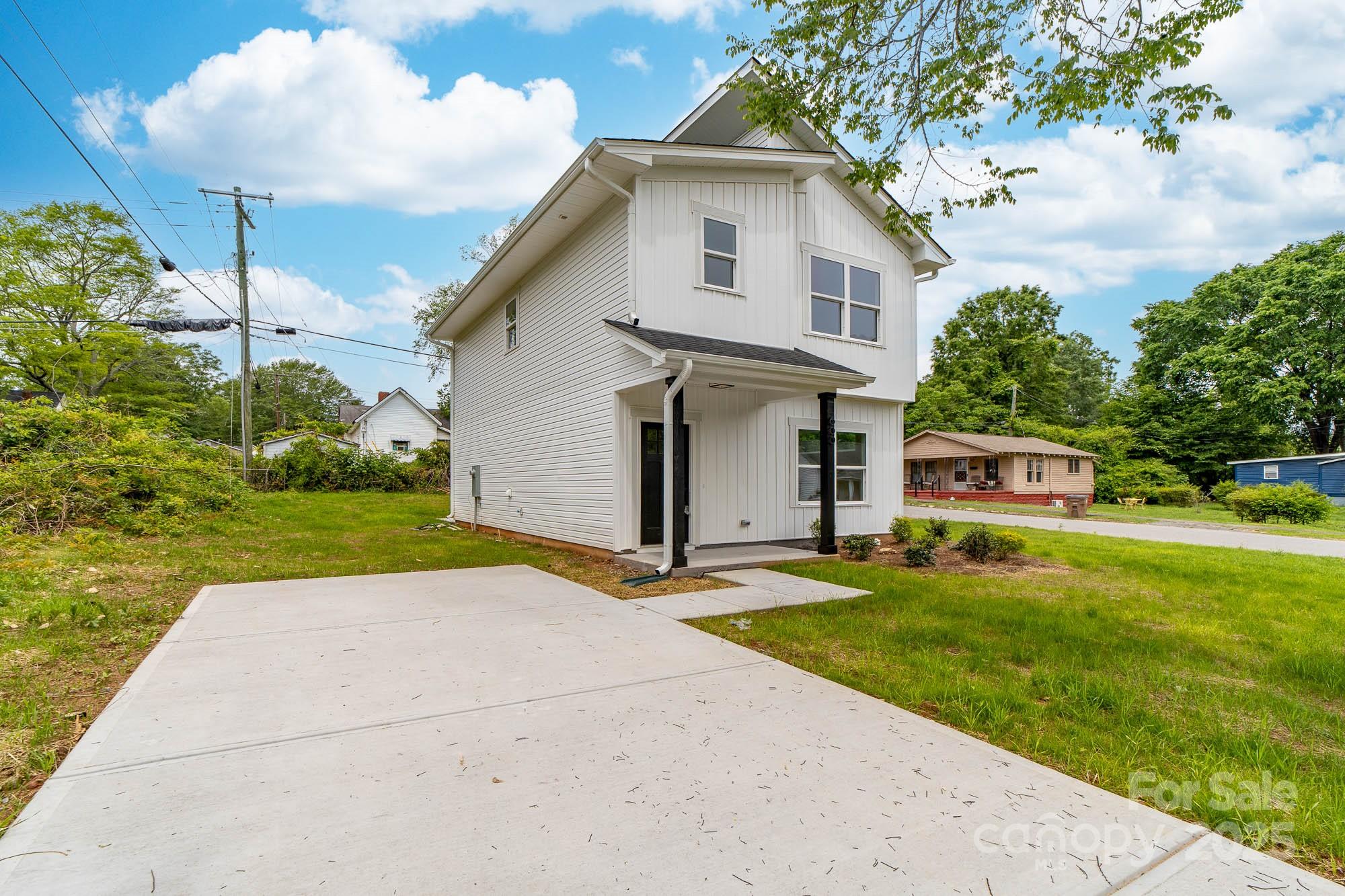 600 Legrand Street Property Photo 4