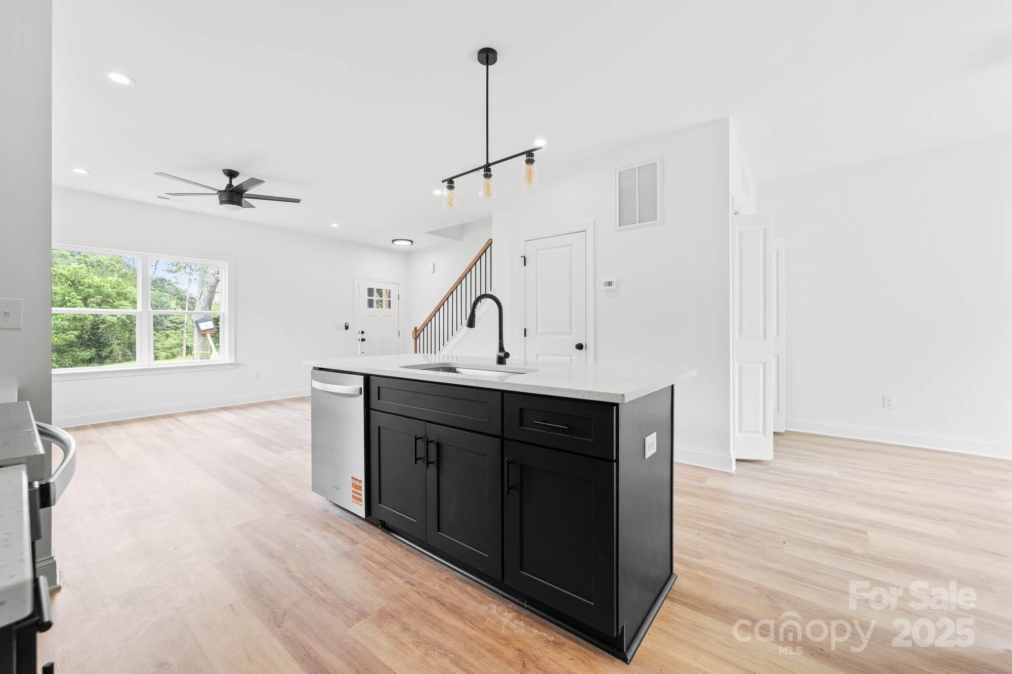 600 Legrand Street Property Photo 15