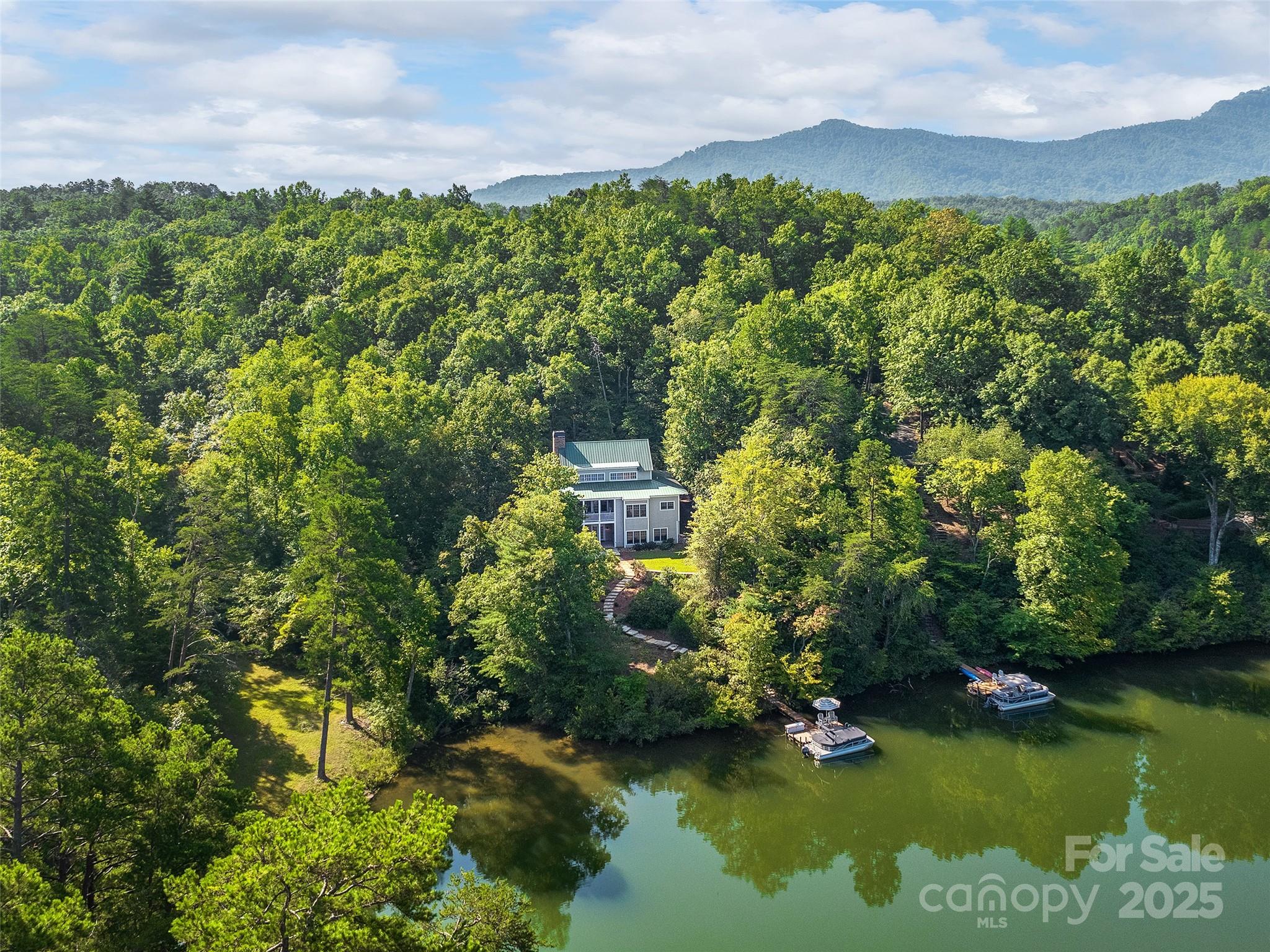759 South Cove Road Property Photo