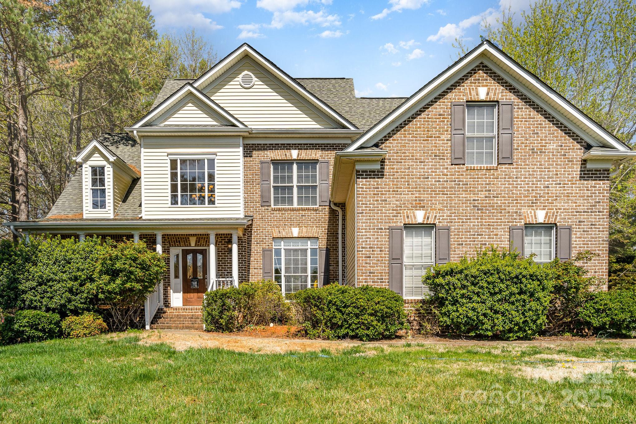 8704 Dartmoor Place Property Photo 1