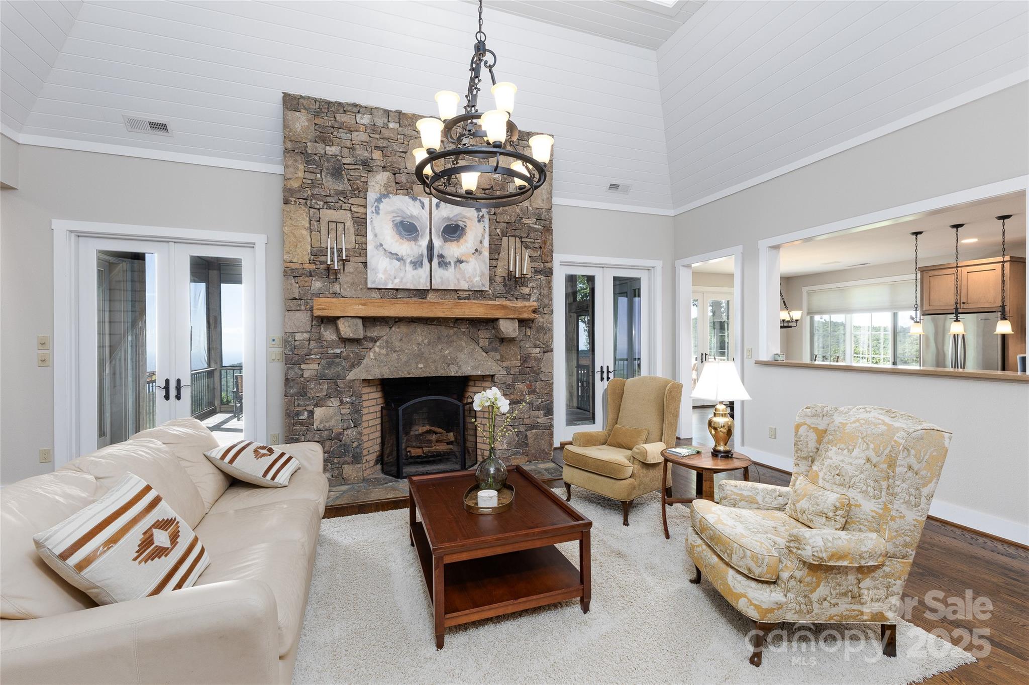 315 Jocassee Trail Property Photo 12