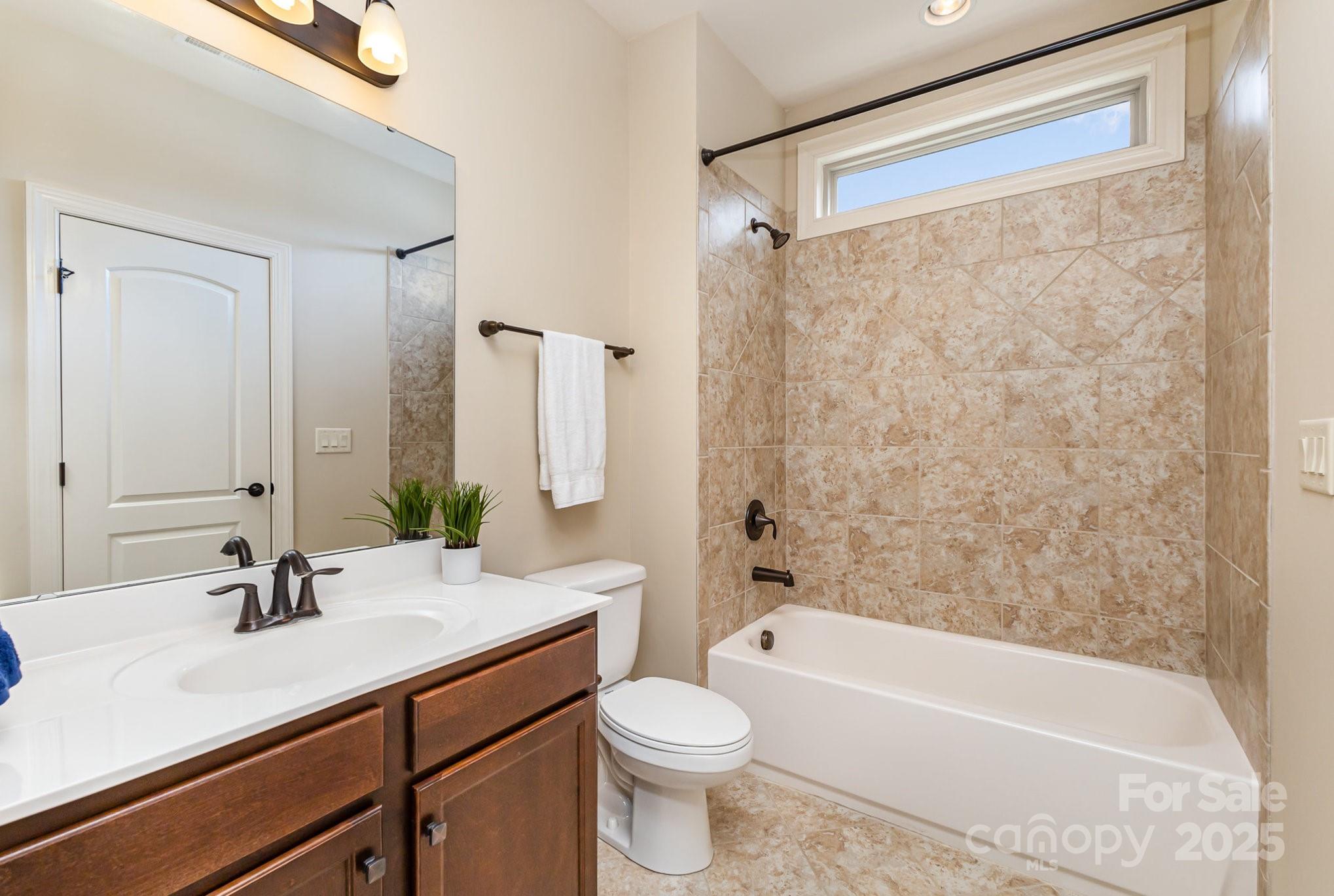 2110 Capricorn Avenue Property Photo 25