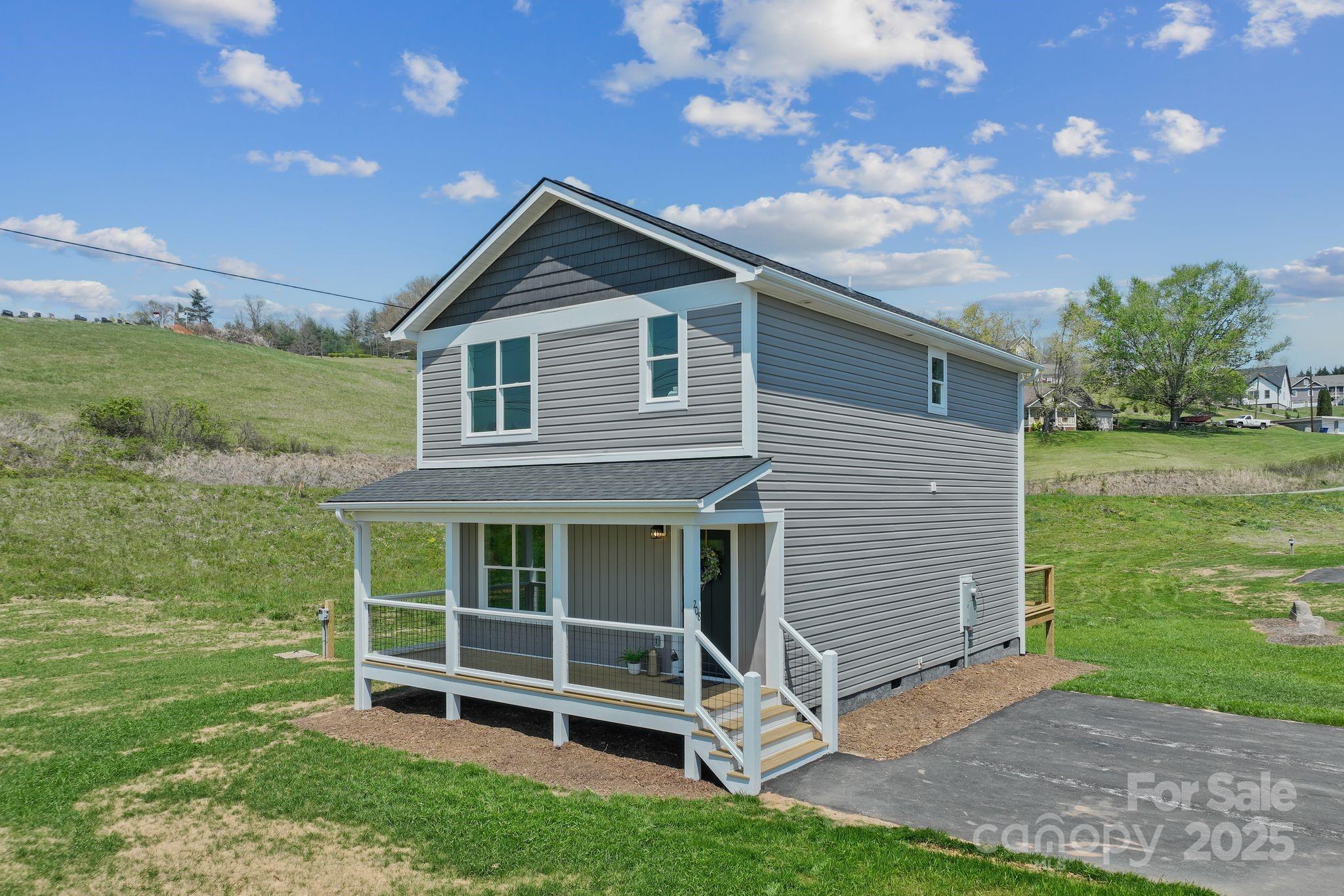 208 Sycamore Farm Road Property Photo