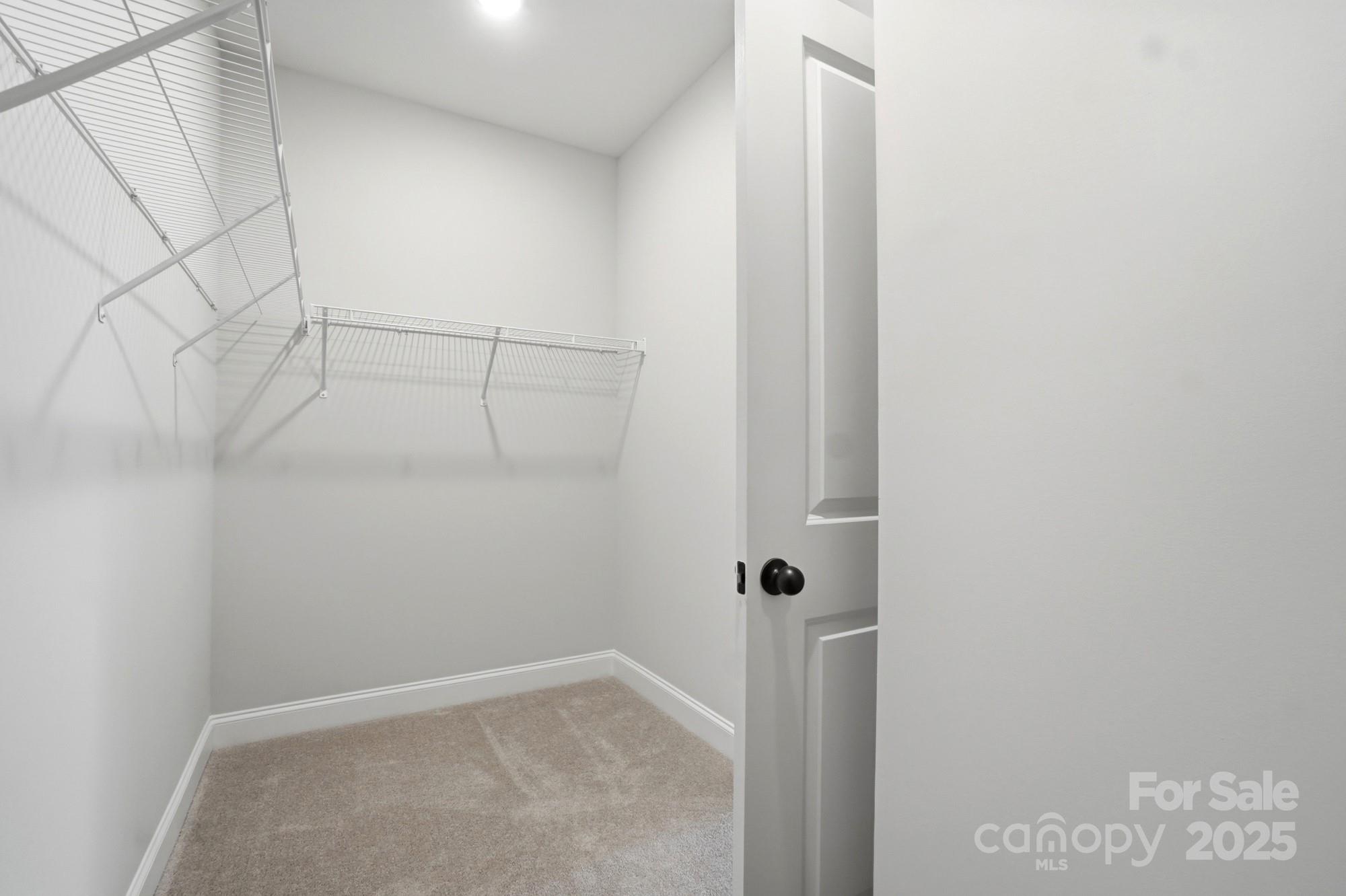 1453 Ardmore Drive 240 Property Photo 16