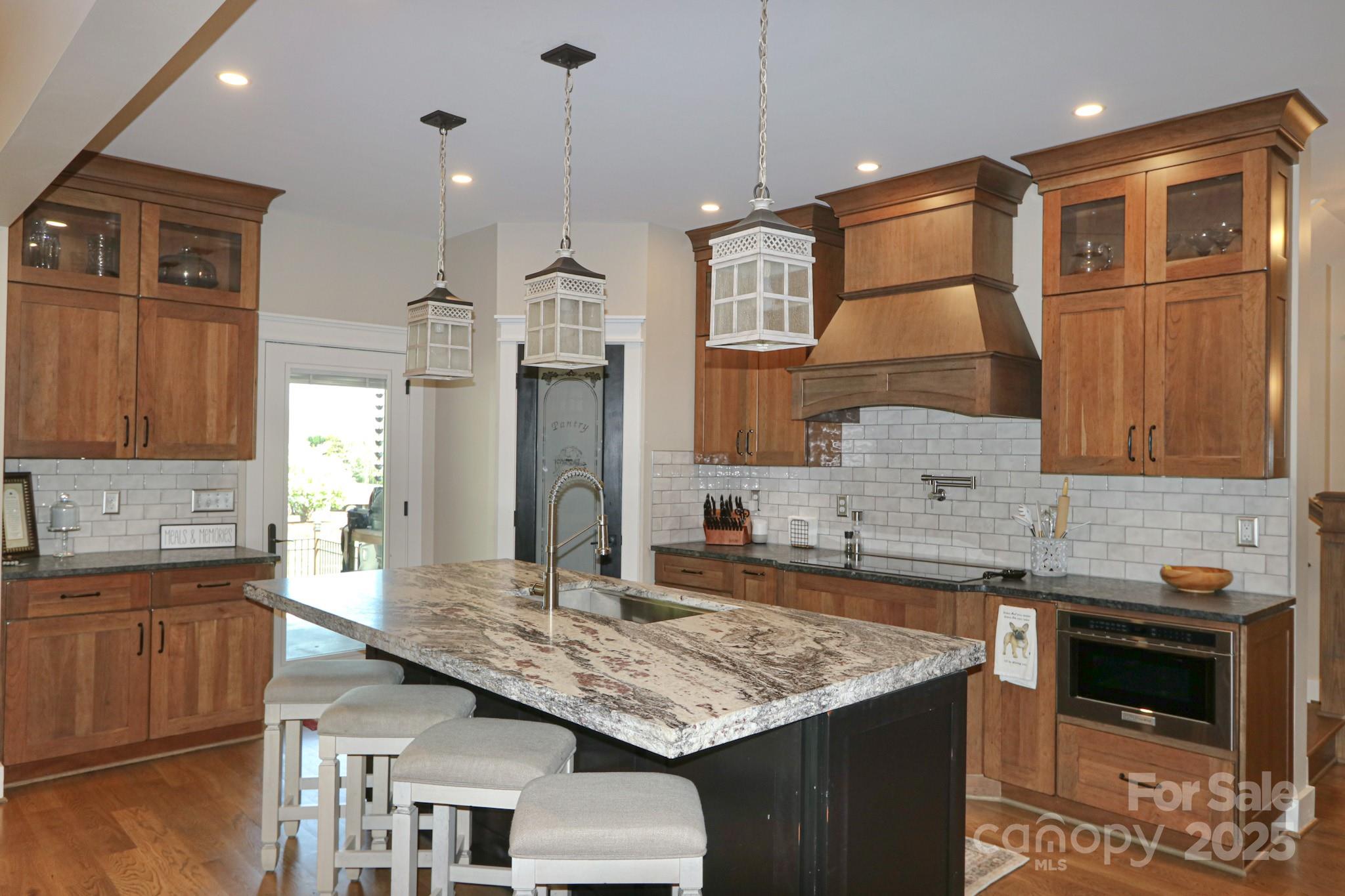 114 Eldridge Lane Property Photo 12