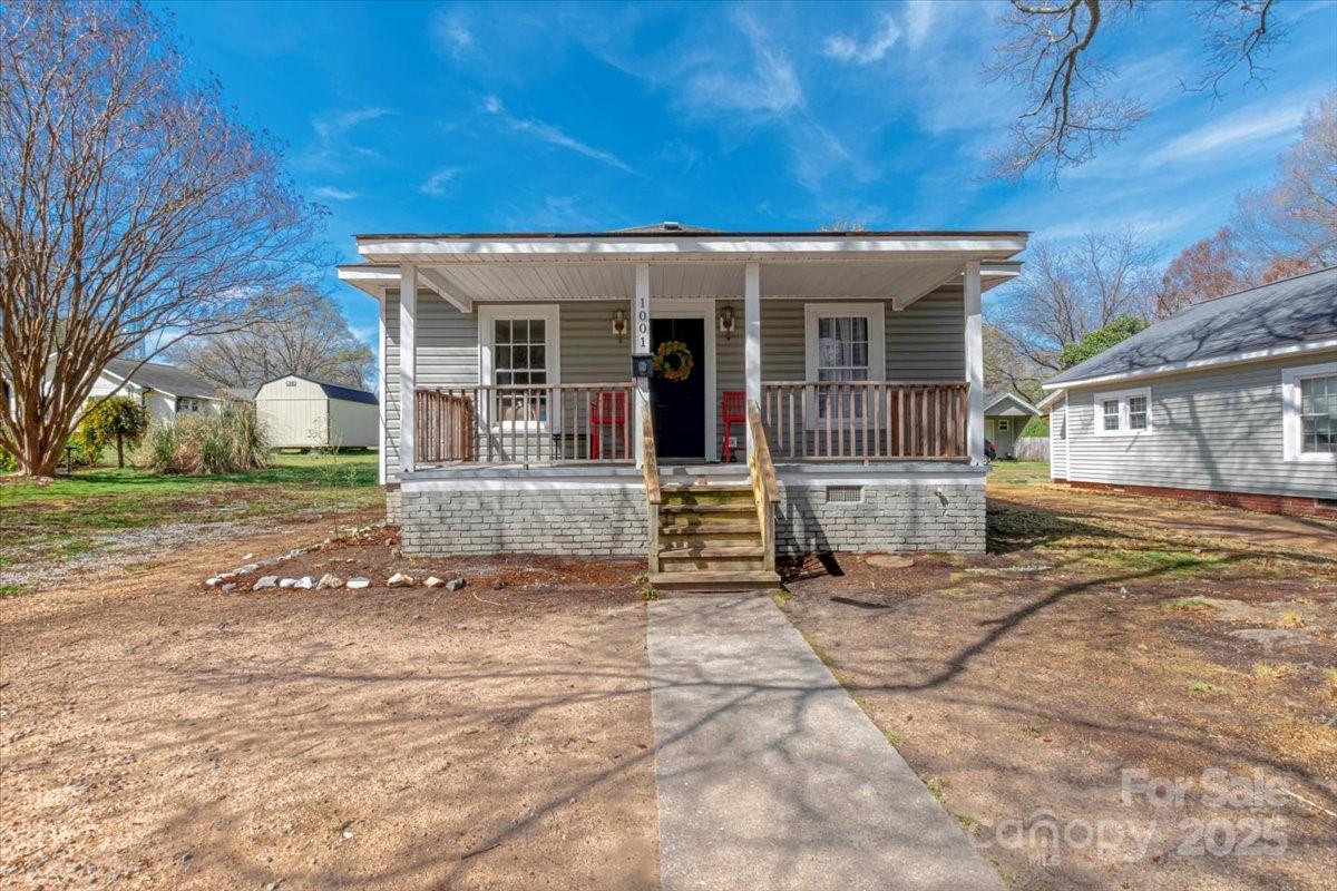 1001 Craven Avenue Property Photo
