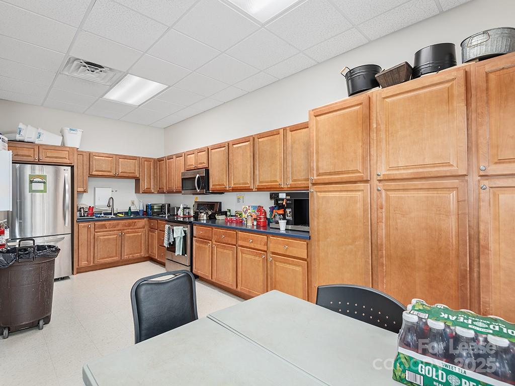 1318 Patton Avenue B-c Property Photo 3
