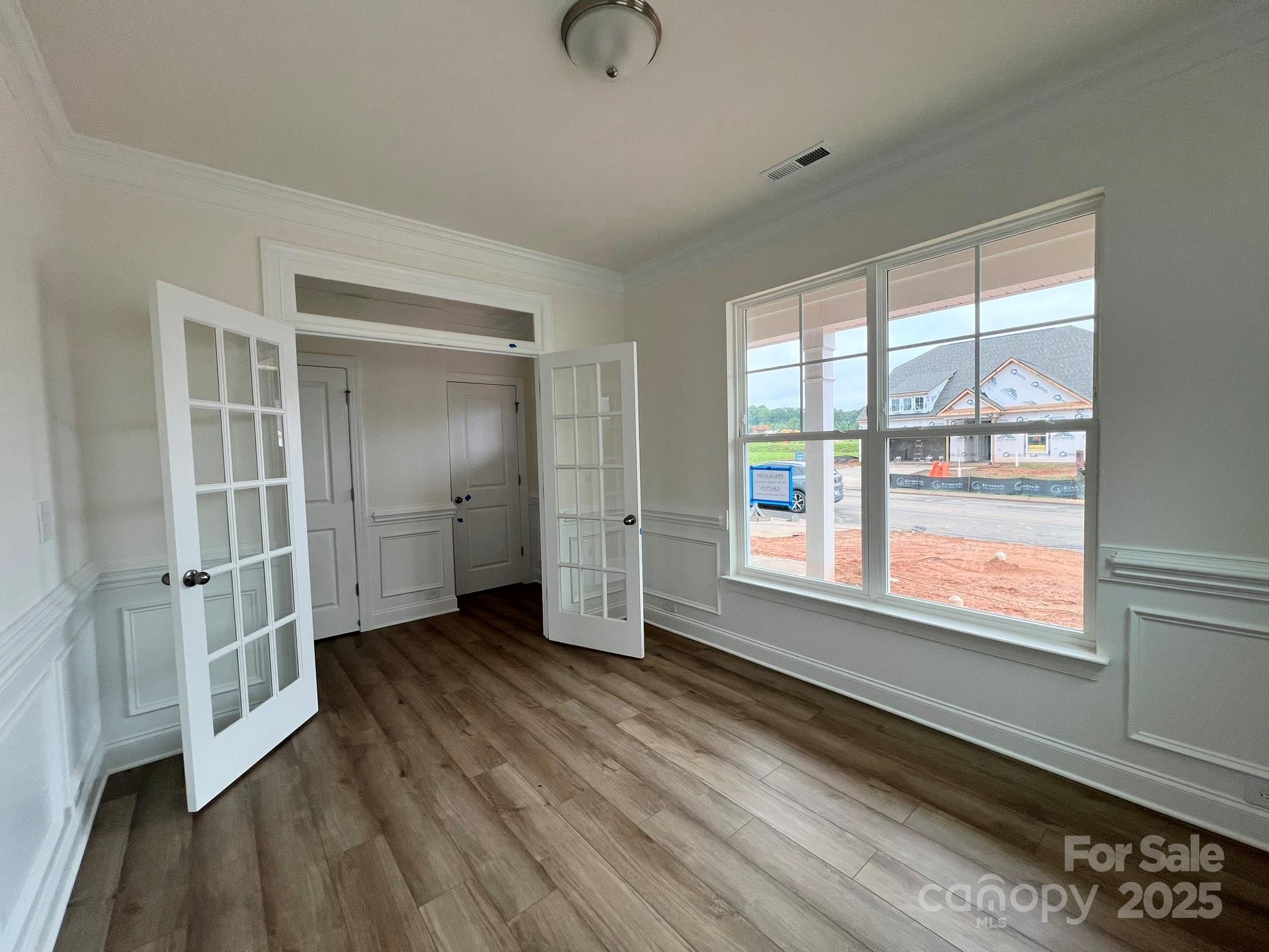 1440 Ardmore Drive 343 Property Photo 4