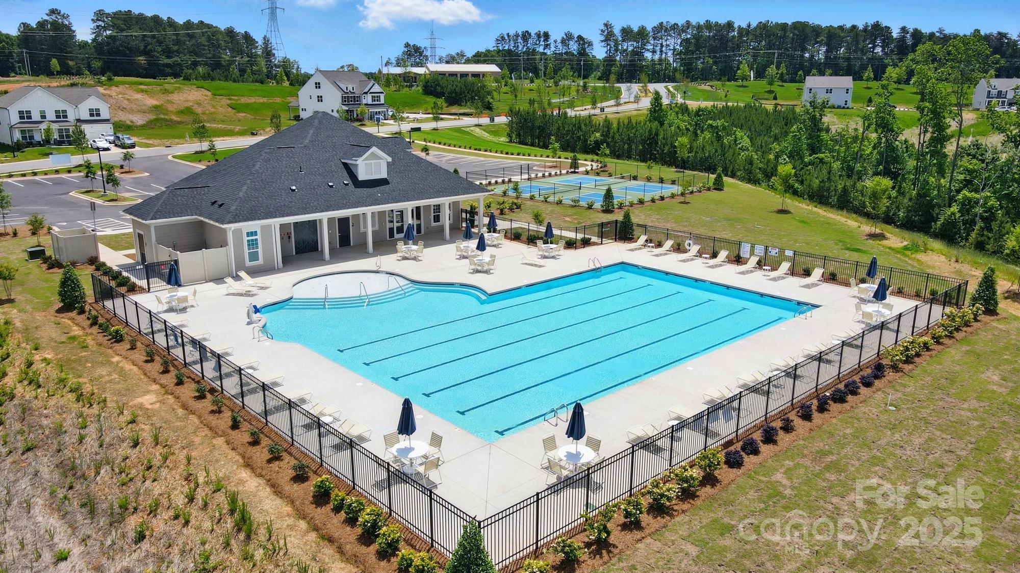 1440 Ardmore Drive 343 Property Photo 45