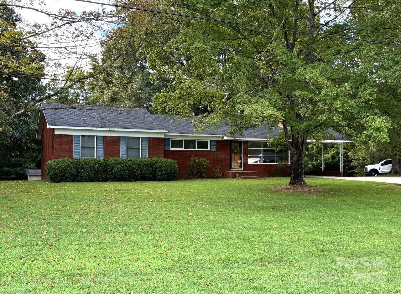 5947 E Nc 150 Highway Property Photo