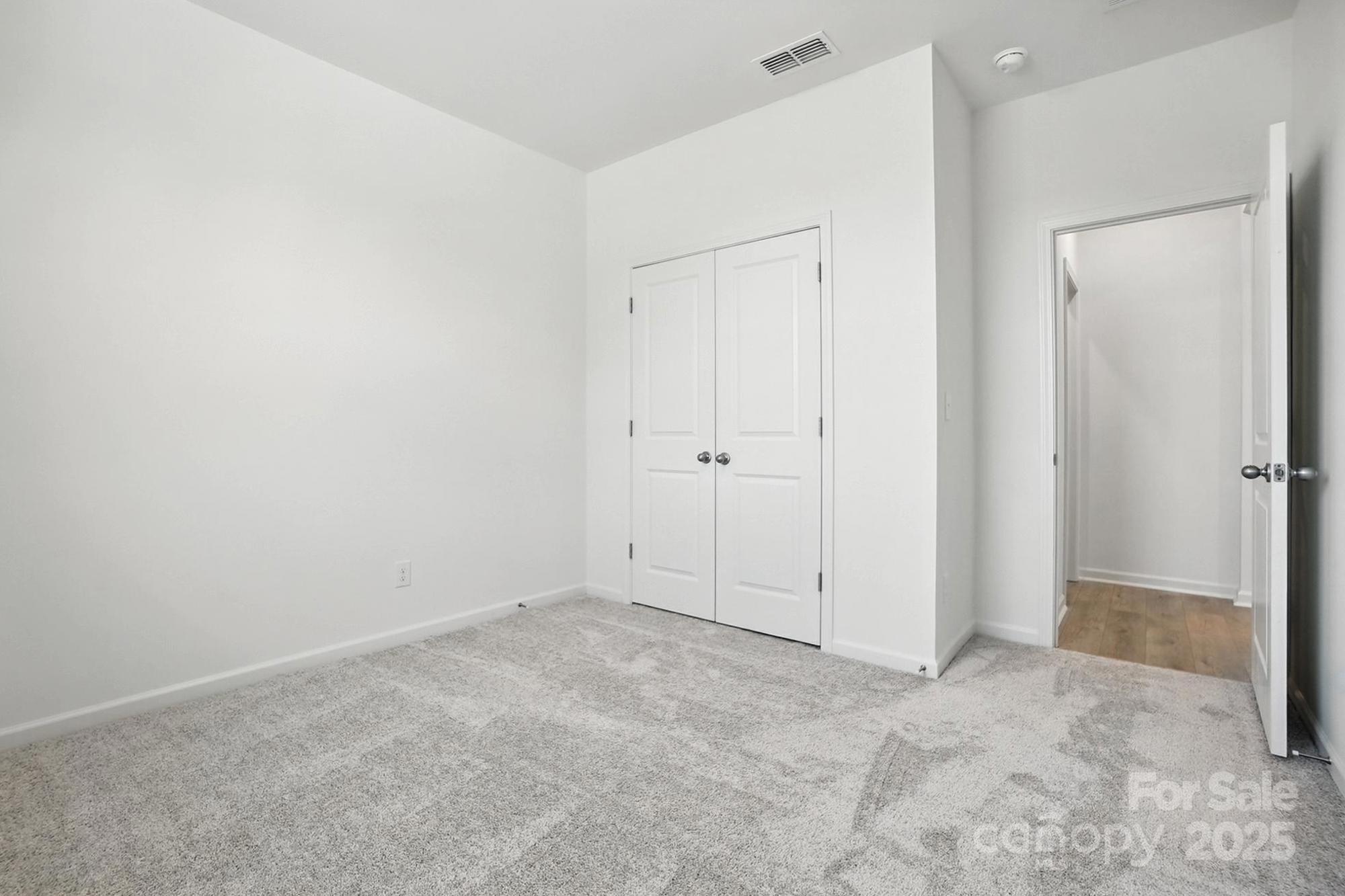 346 Knotty Wood Drive 71 Property Photo 10