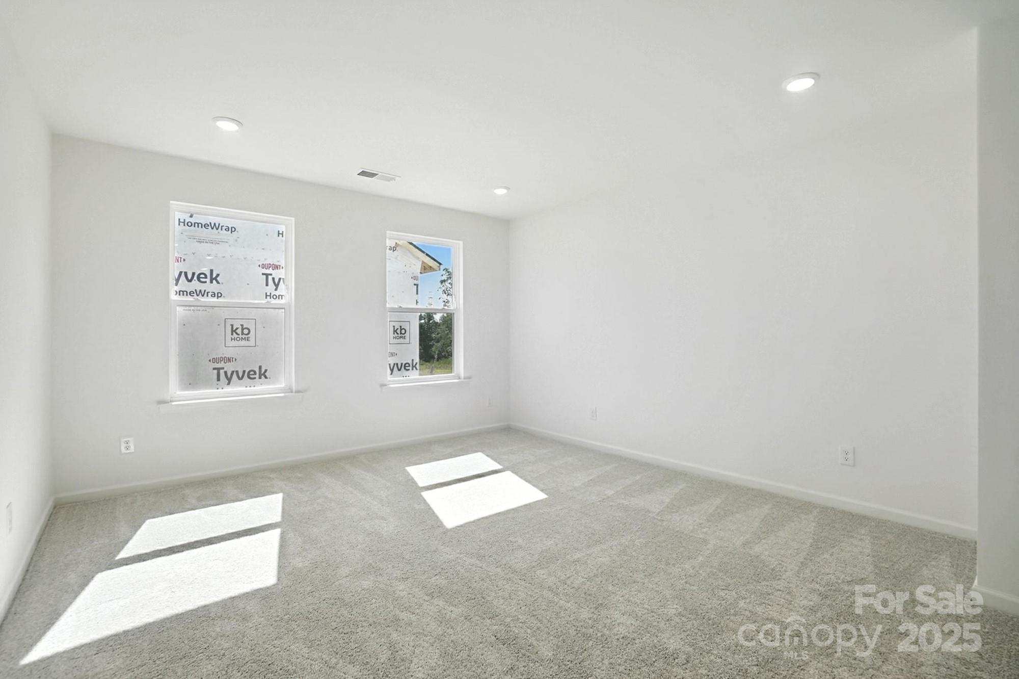 346 Knotty Wood Drive 71 Property Photo 12