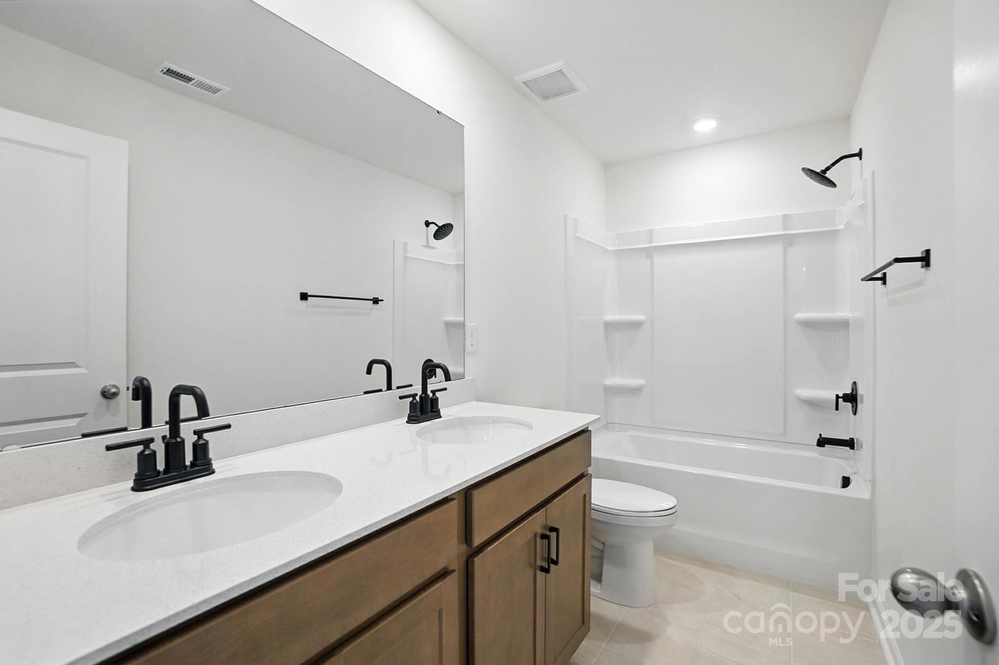 346 Knotty Wood Drive 71 Property Photo 15