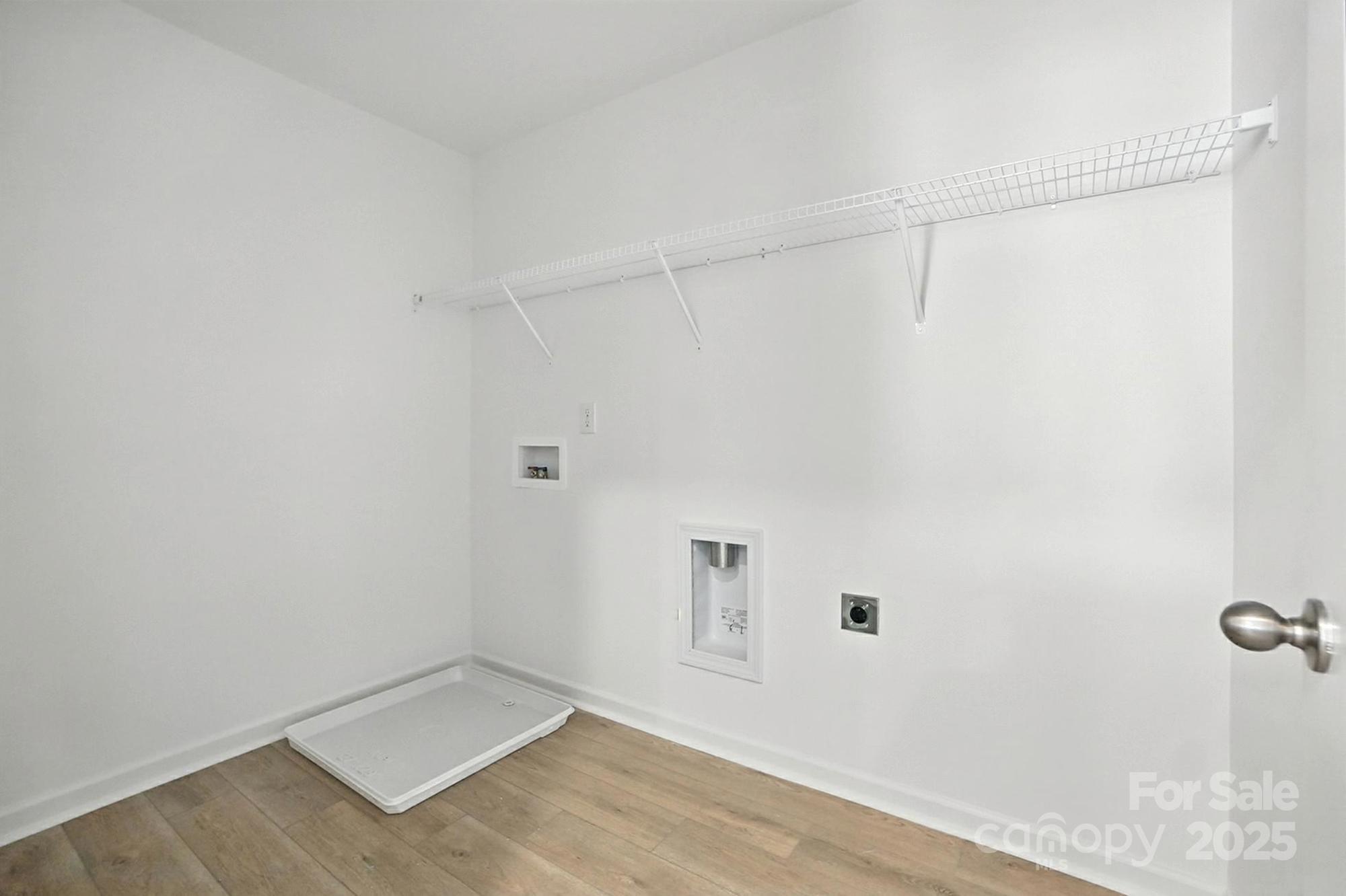 346 Knotty Wood Drive 71 Property Photo 16