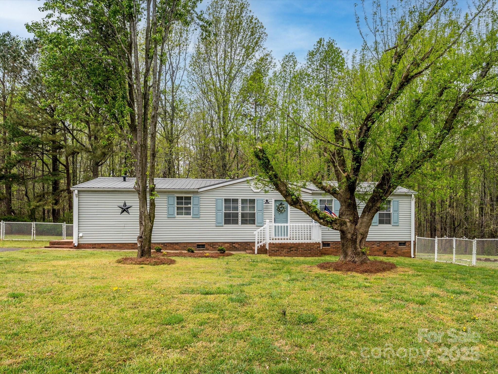105 Mountain Brook Drive Property Photo