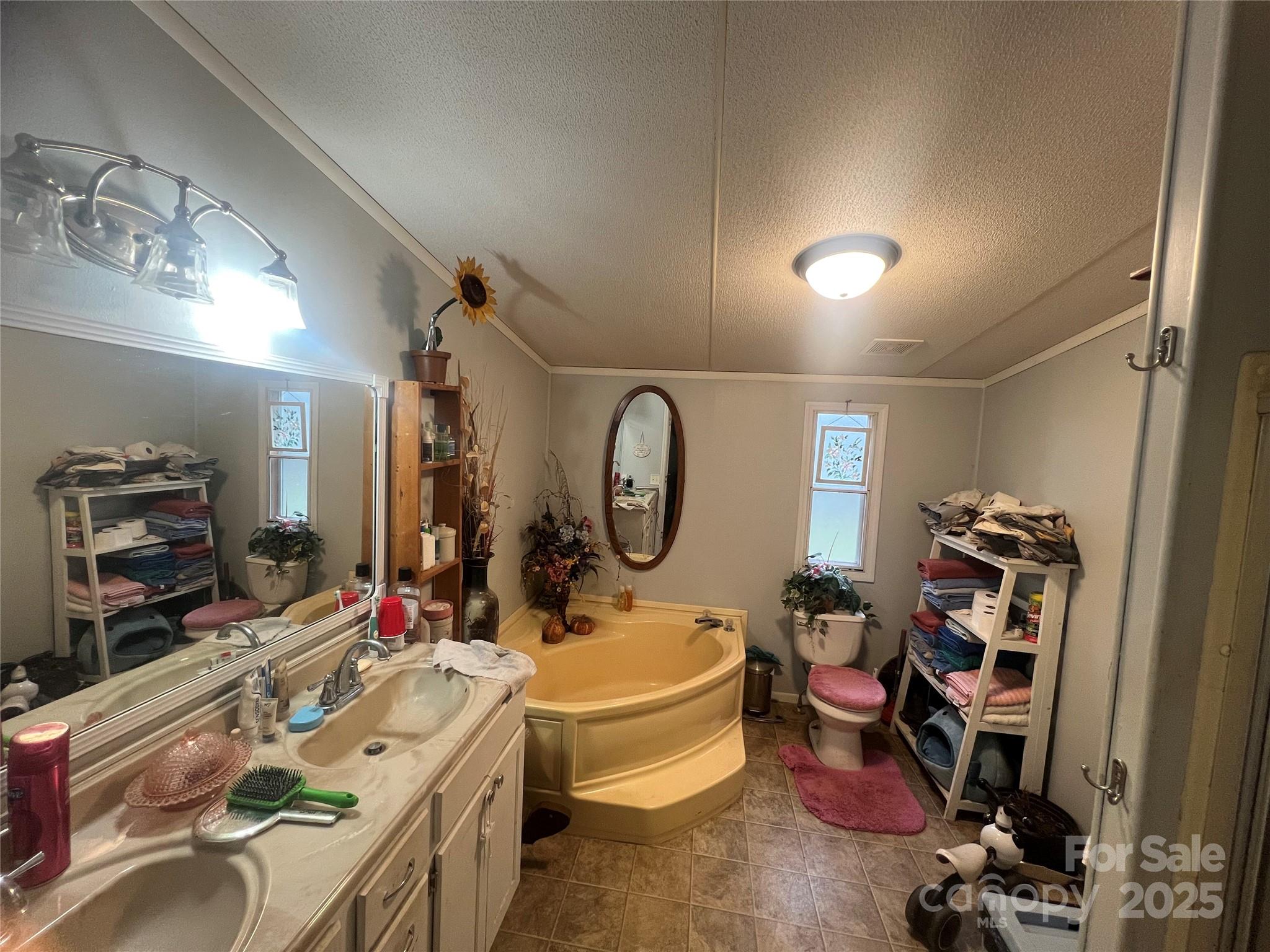 171 Courtney Place Lane Property Photo 10