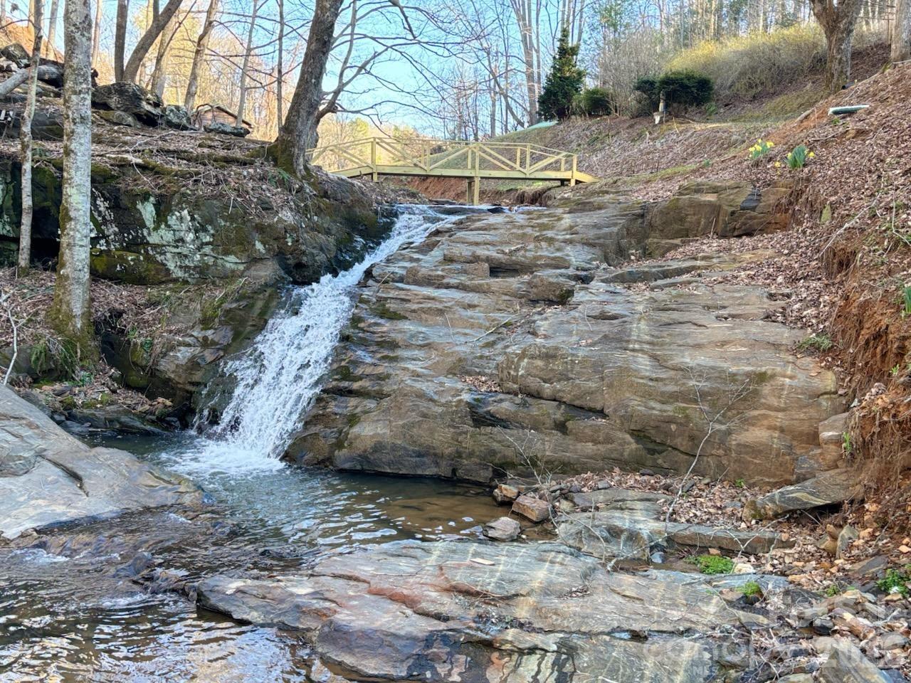 324 Marble Mine Road Property Photo 2