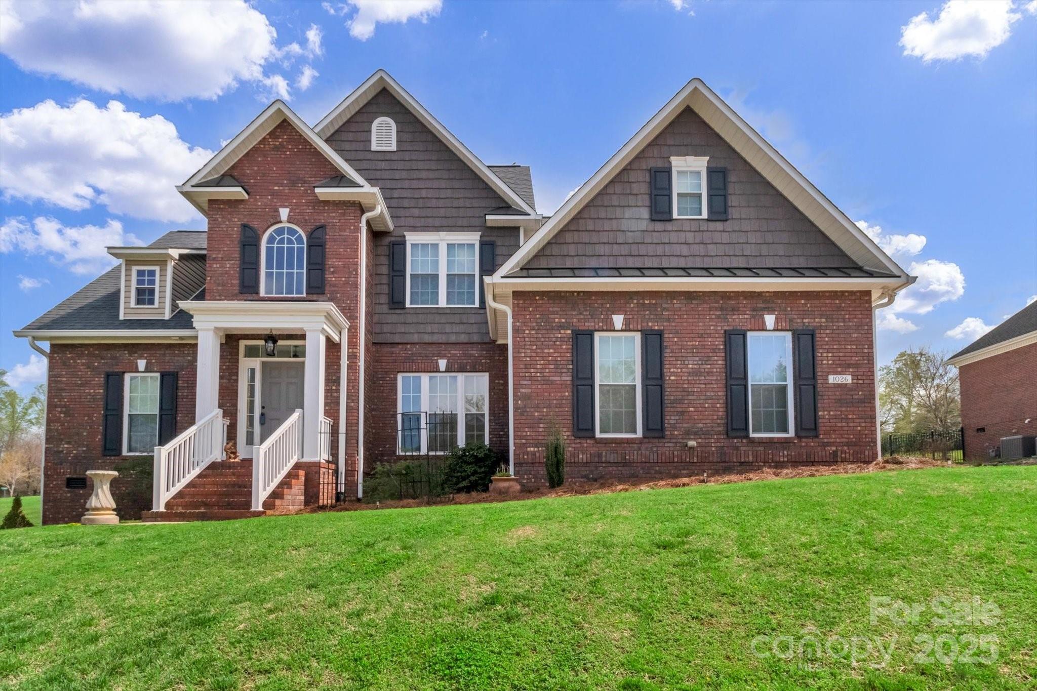1026 Paragon Court Property Photo