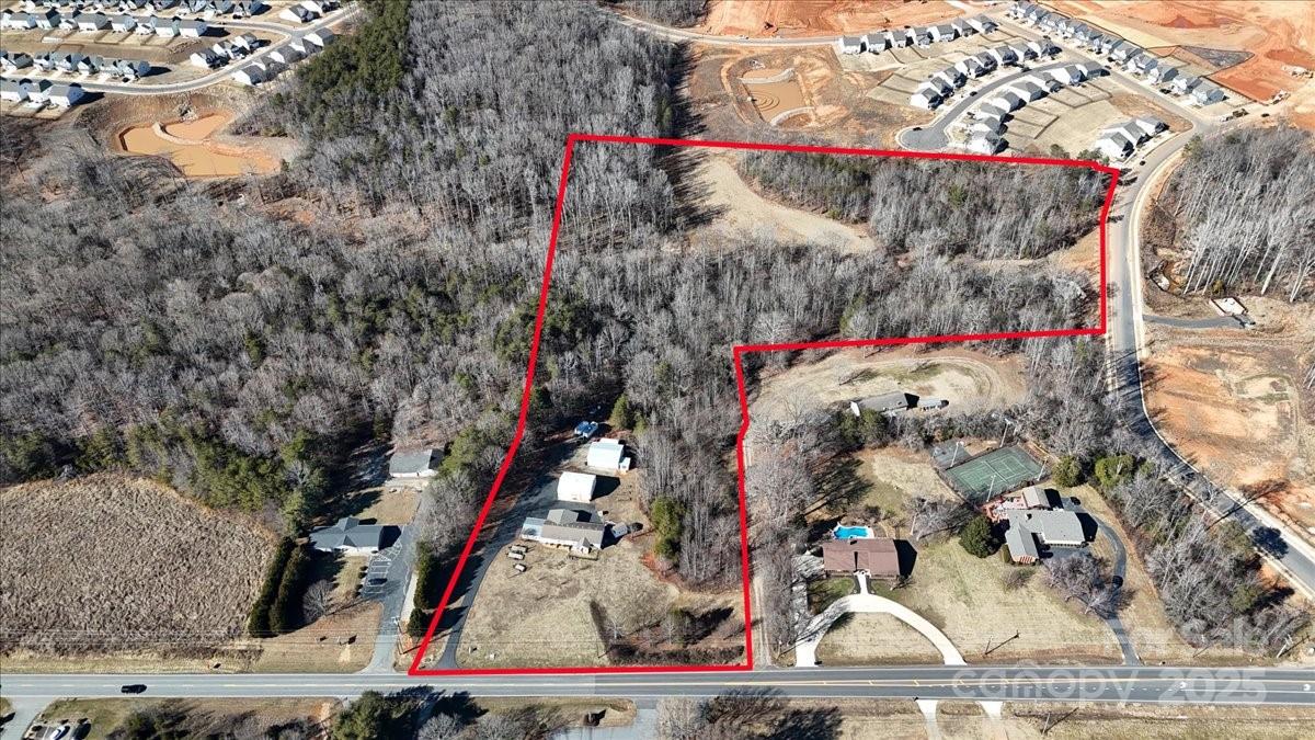 5946 E Nc 150 Highway Property Photo 3