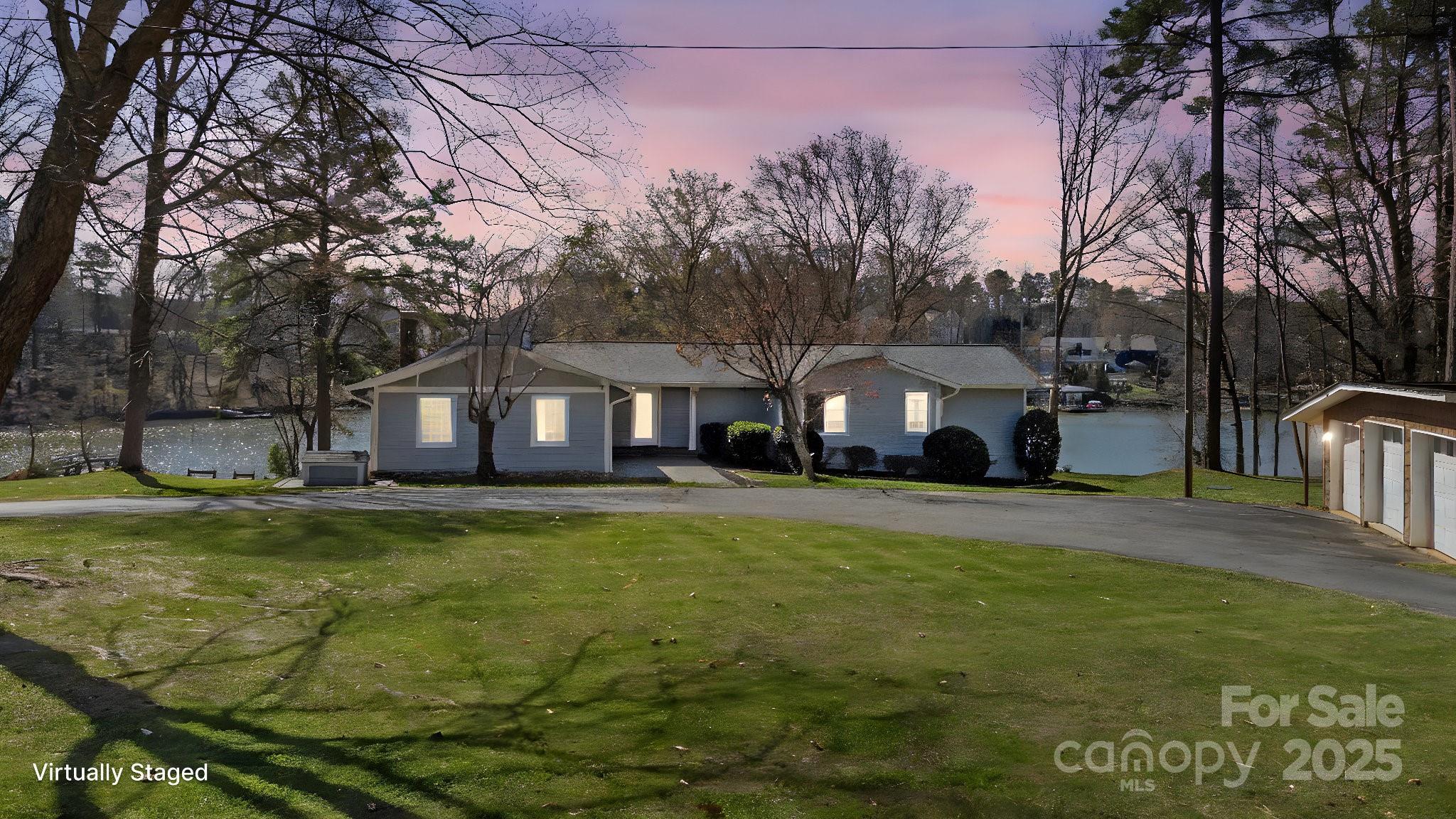 7326 Elmwood Lane Property Photo 1