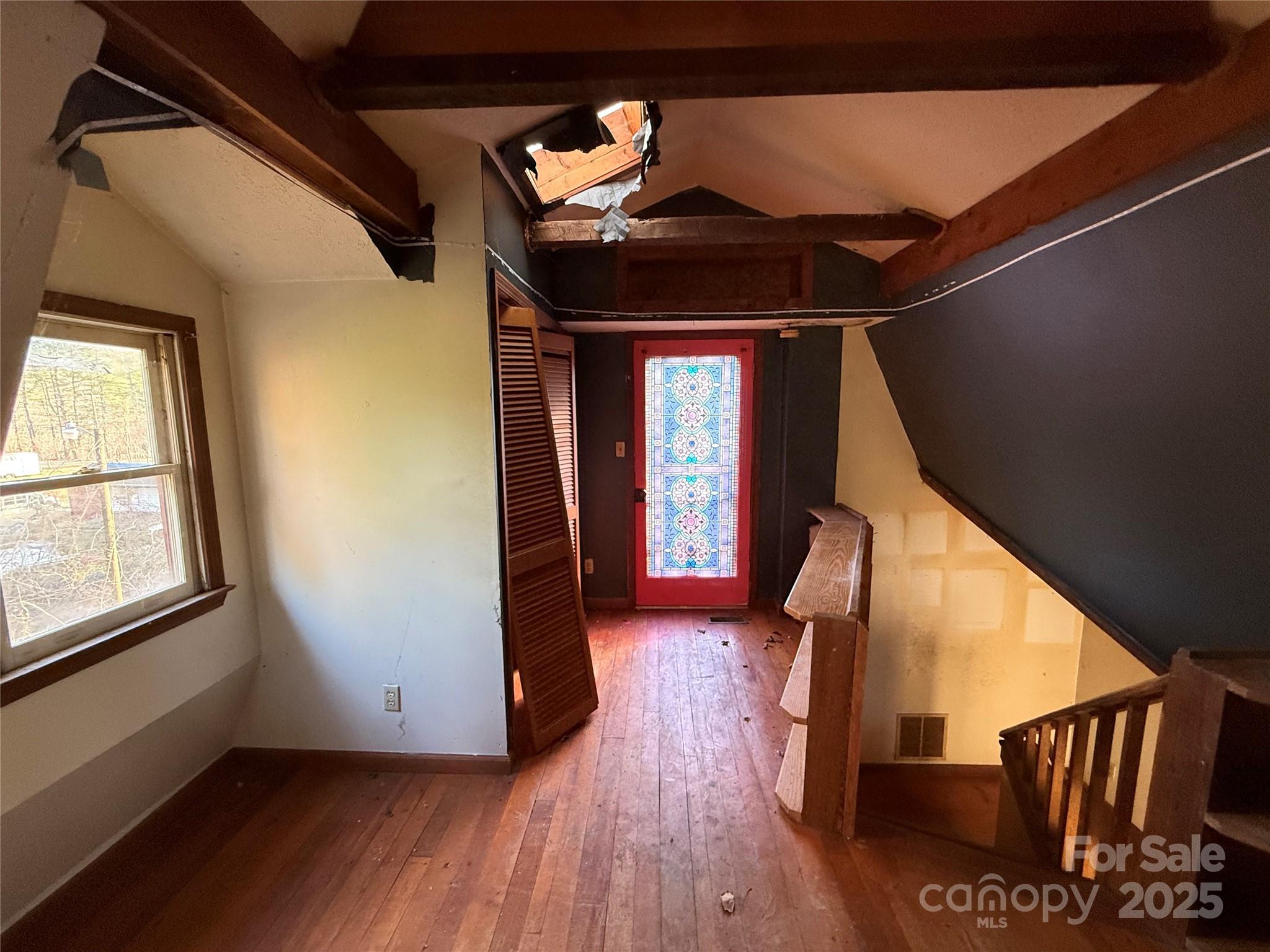 708 Miami Terrace Property Photo 19