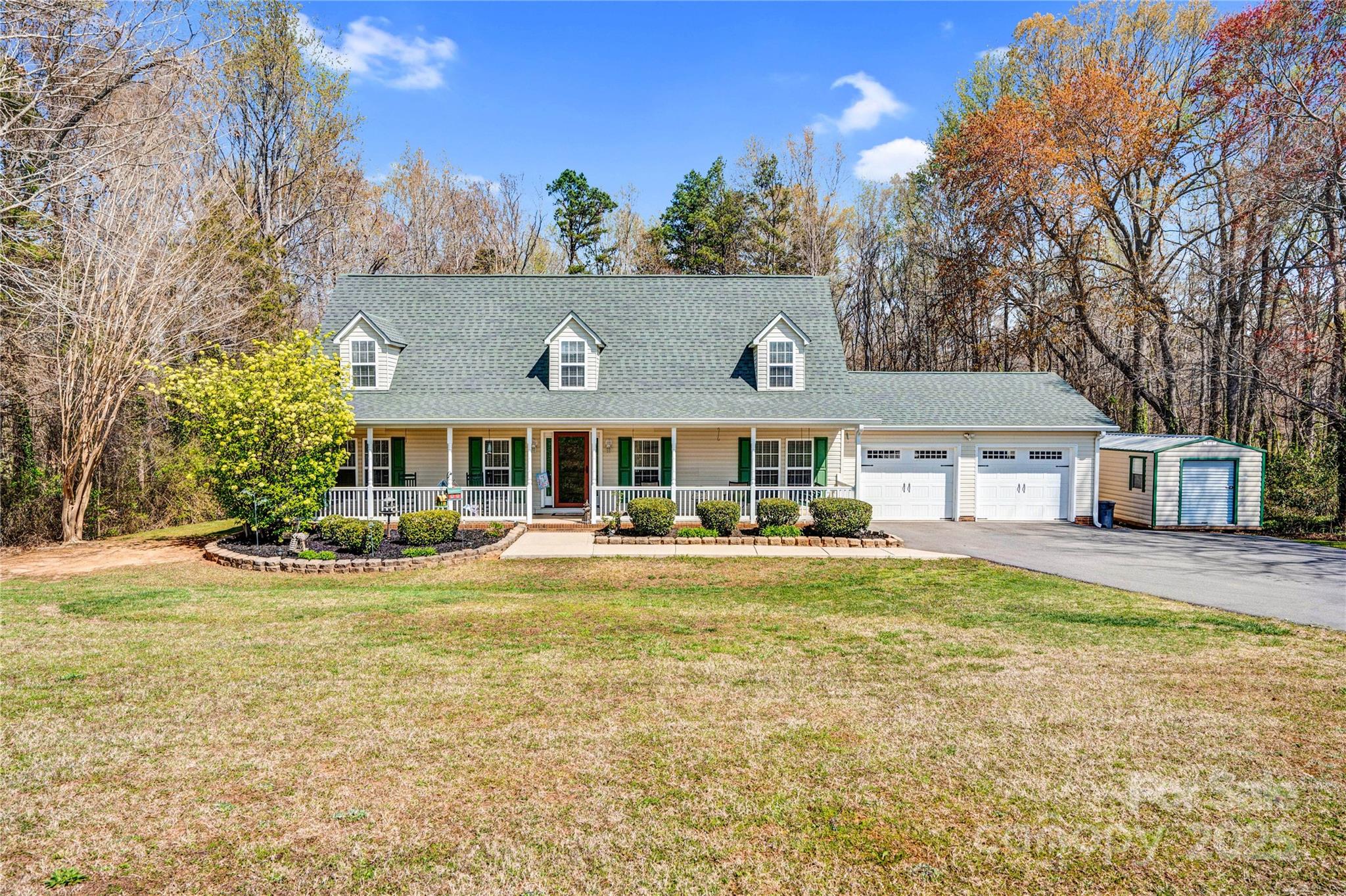 2146 Lawrence Road Property Photo 1