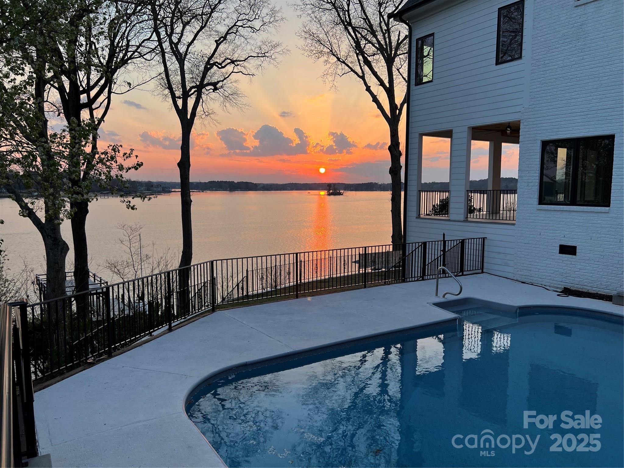 7116 Topsail Circle Property Photo 7