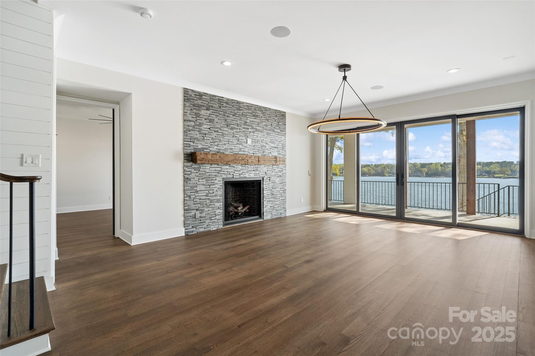 7116 Topsail Circle Property Photo 38