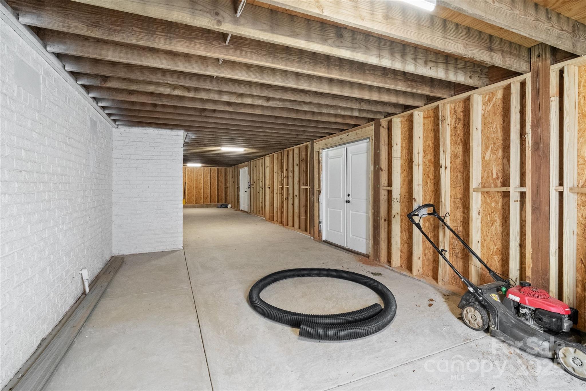 7116 Topsail Circle Property Photo 45