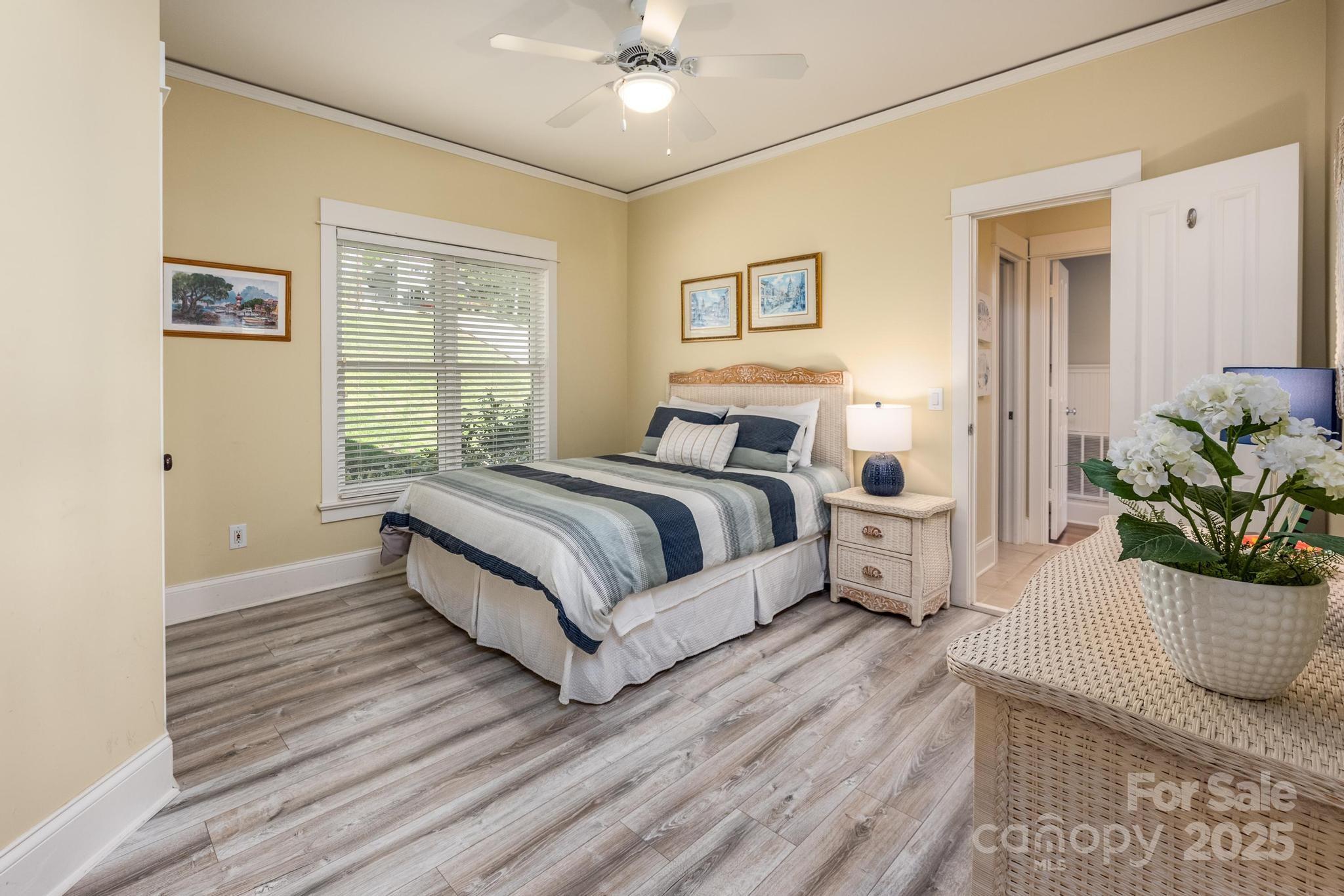 1676 Sherwood Court Property Photo 29