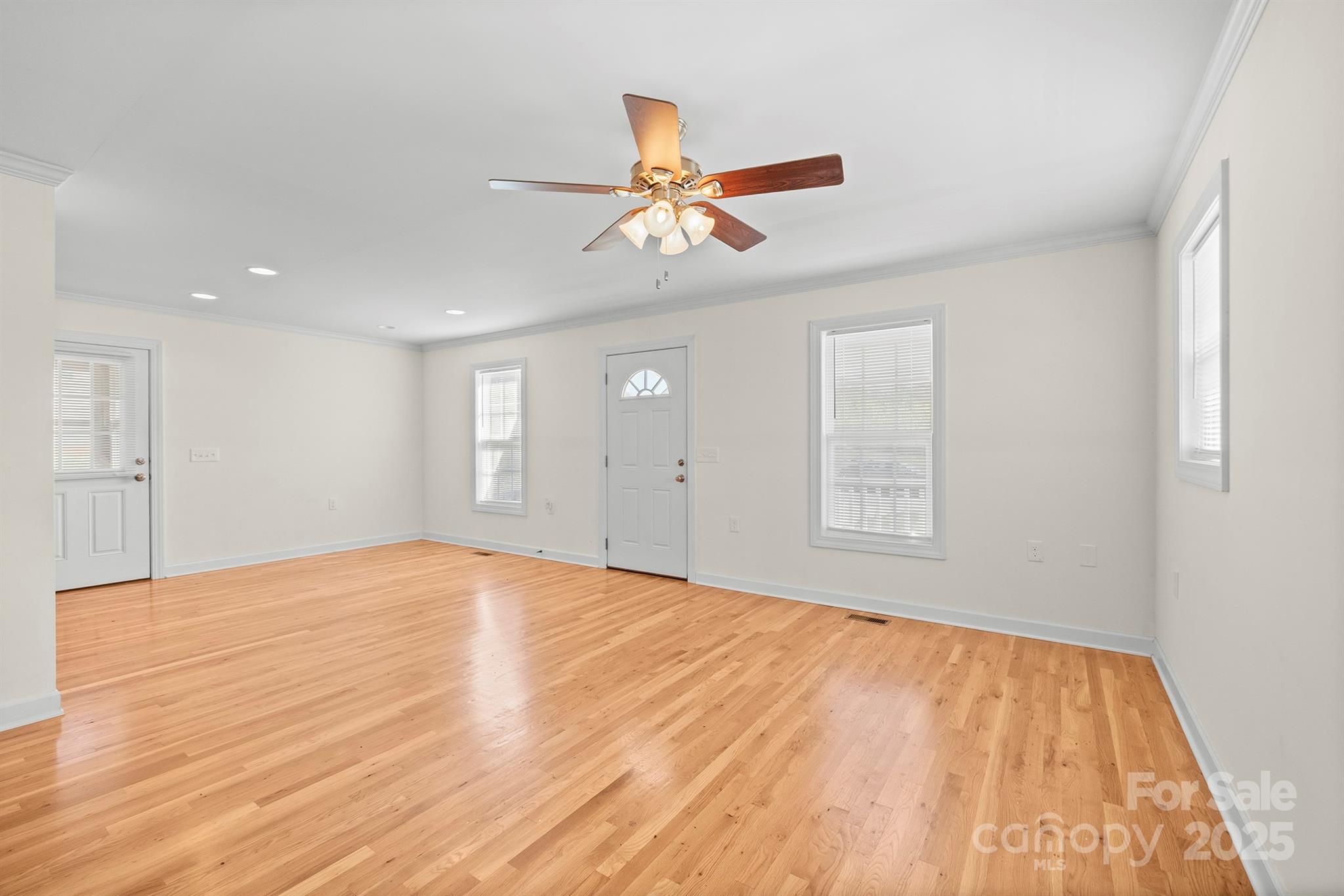 3117 Craig Avenue Property Photo