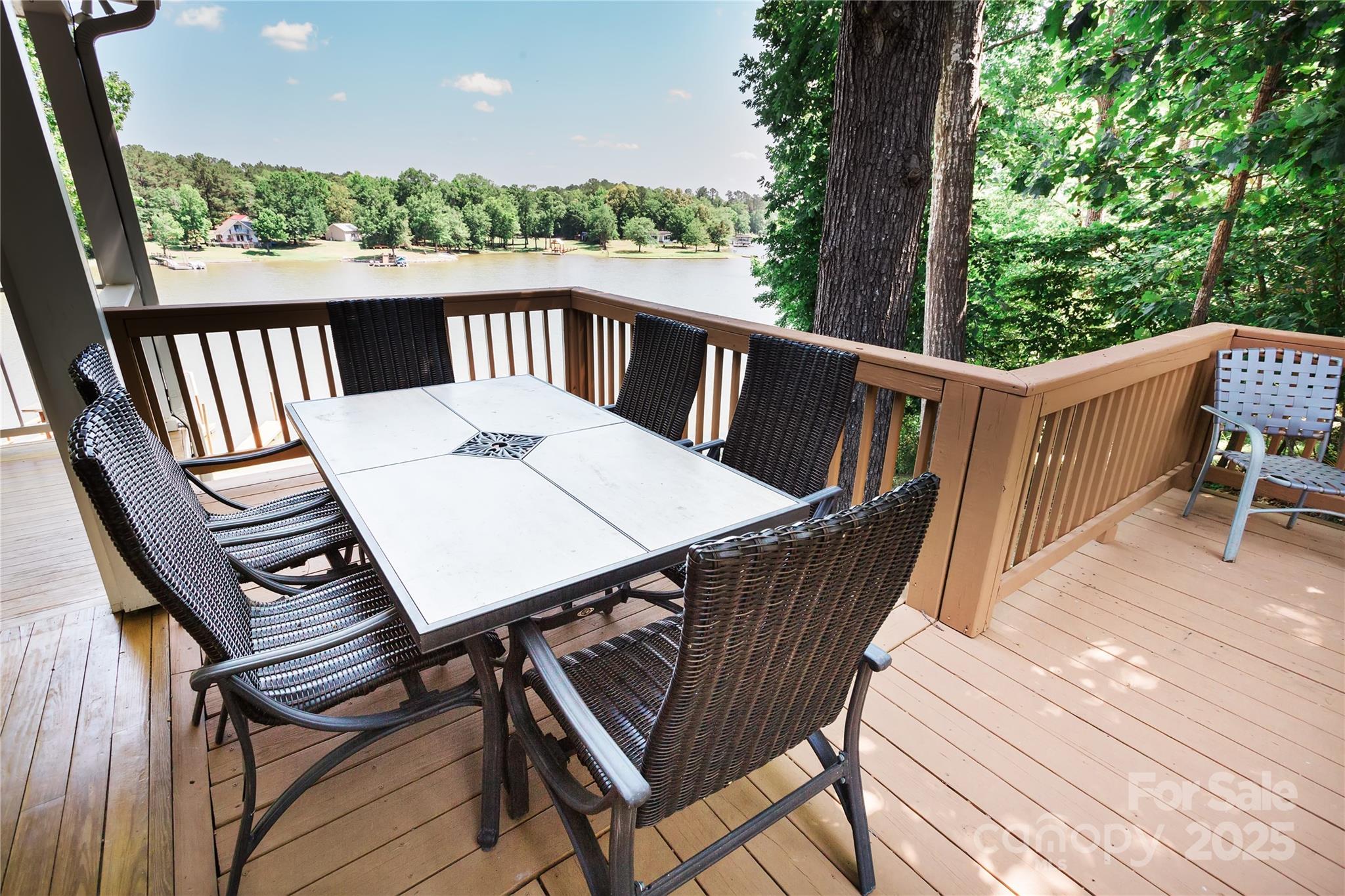 331 Westshore Drive Property Photo 14