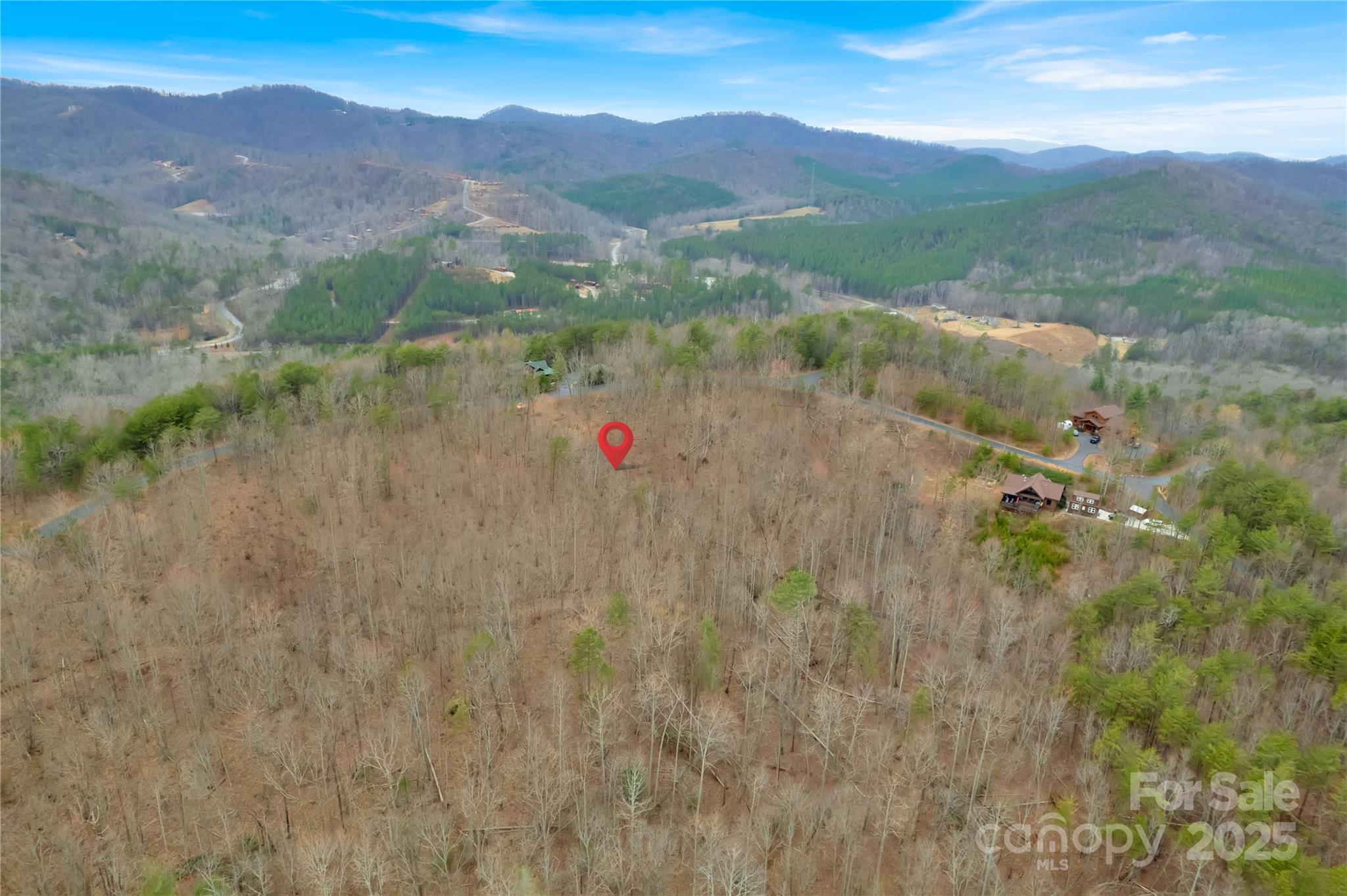 384 Woodgate Drive Property Photo 10