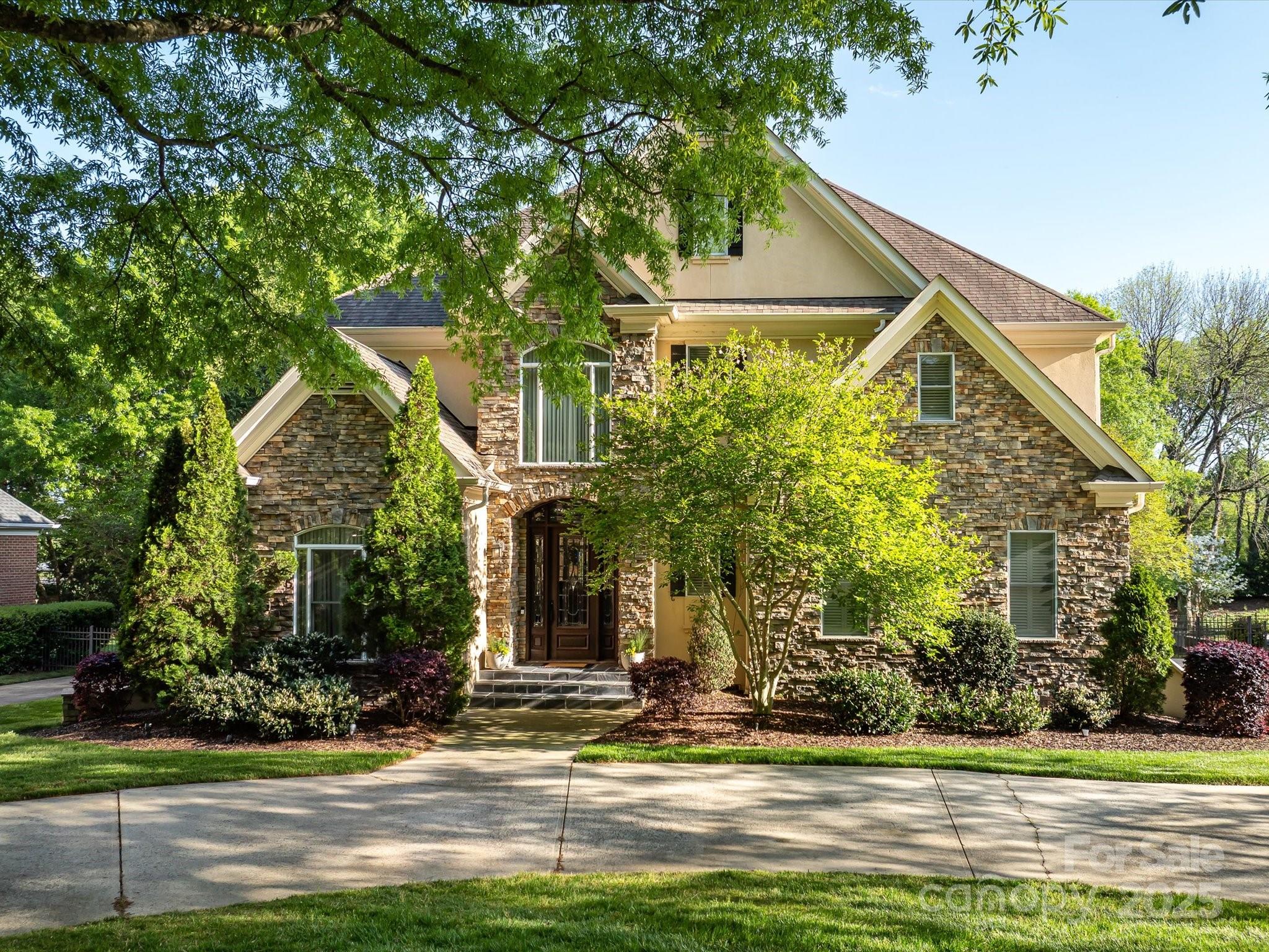 5811 Old Well House Road Property Photo