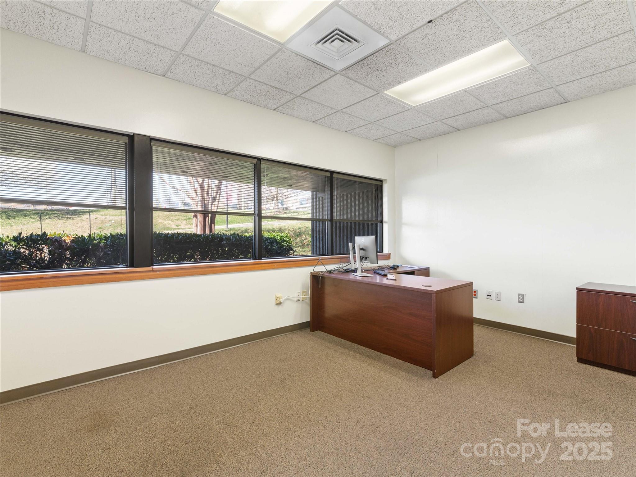 86 Asheland Avenue Property Photo 11