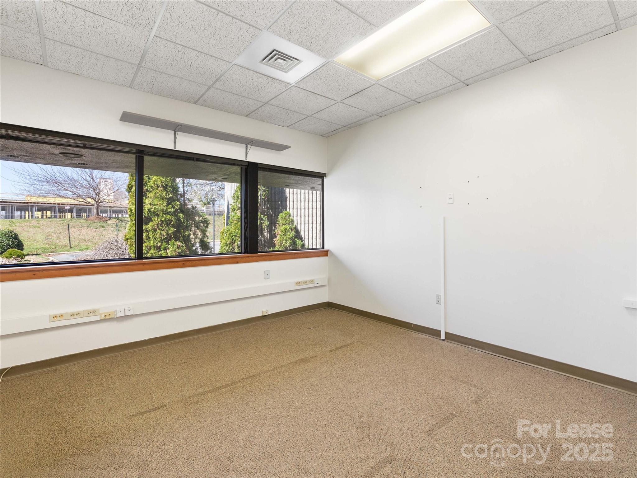86 Asheland Avenue Property Photo 14