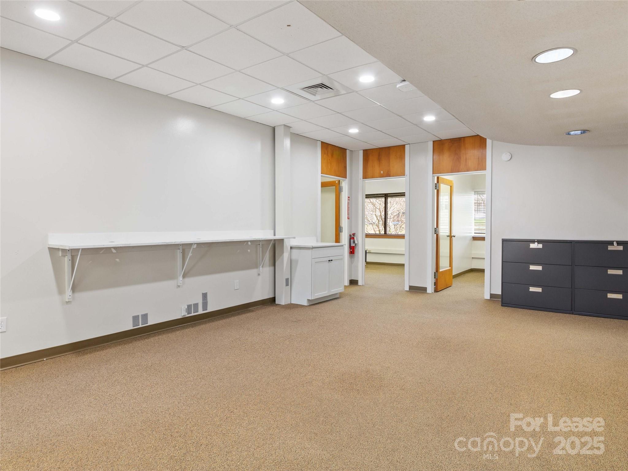 86 Asheland Avenue Property Photo 17