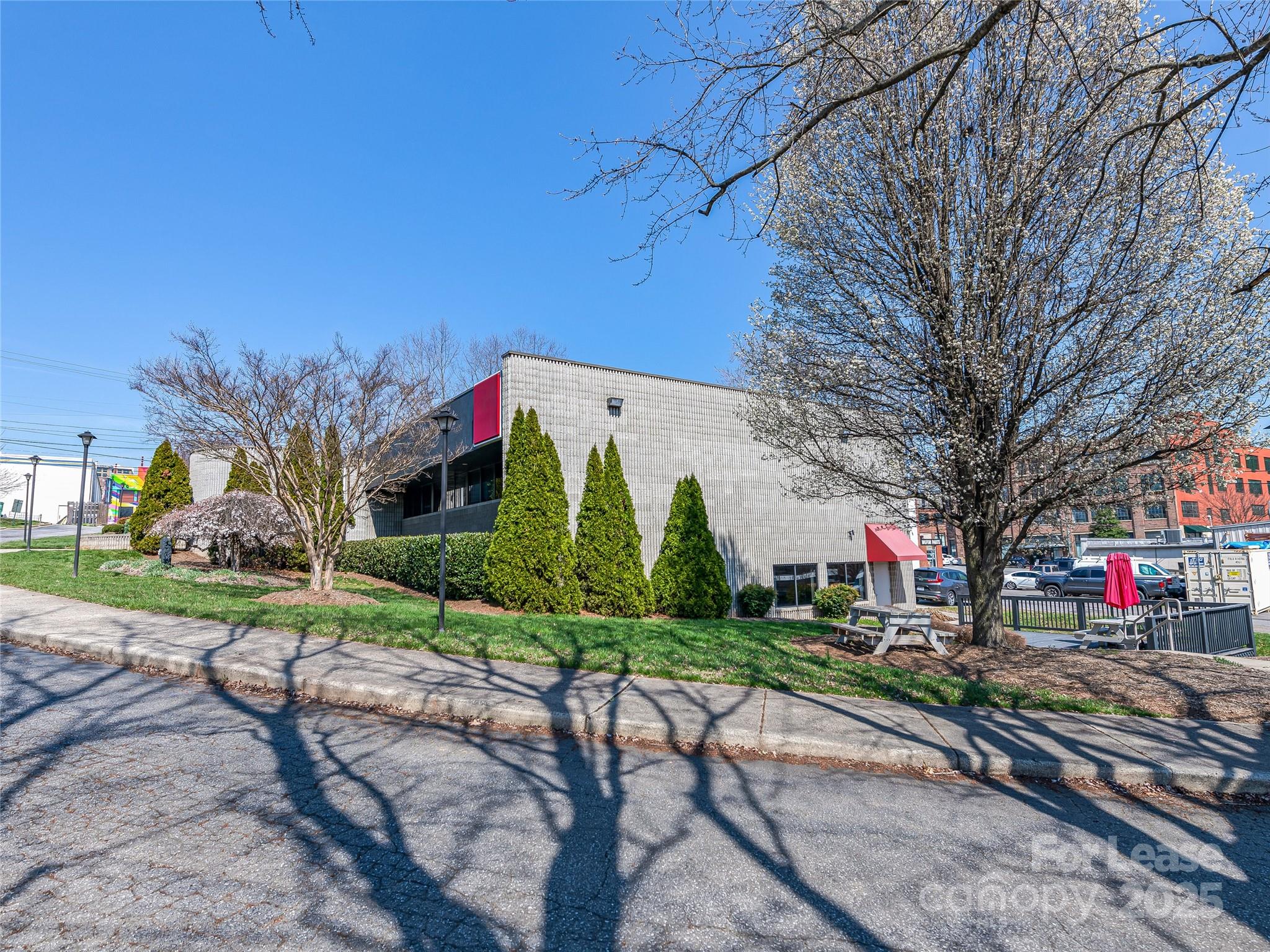 86 Asheland Avenue Property Photo 30