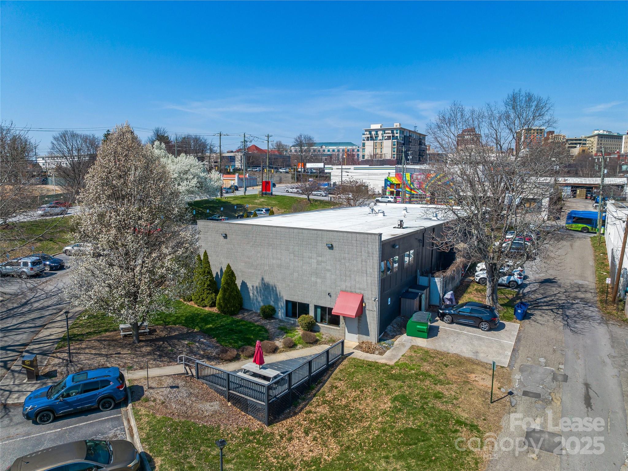 86 Asheland Avenue Property Photo 32