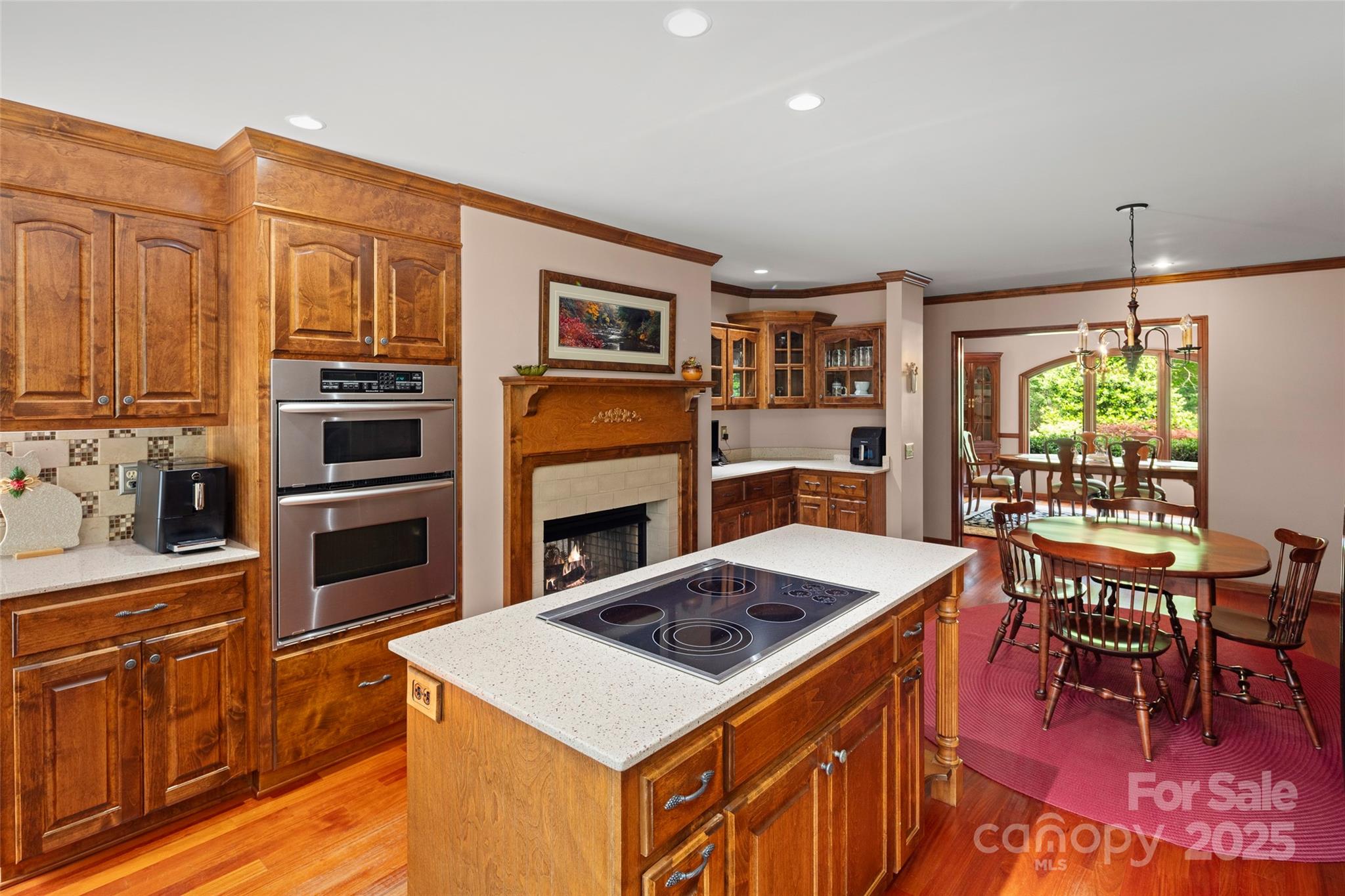 421 N Boundary Road Property Photo 9