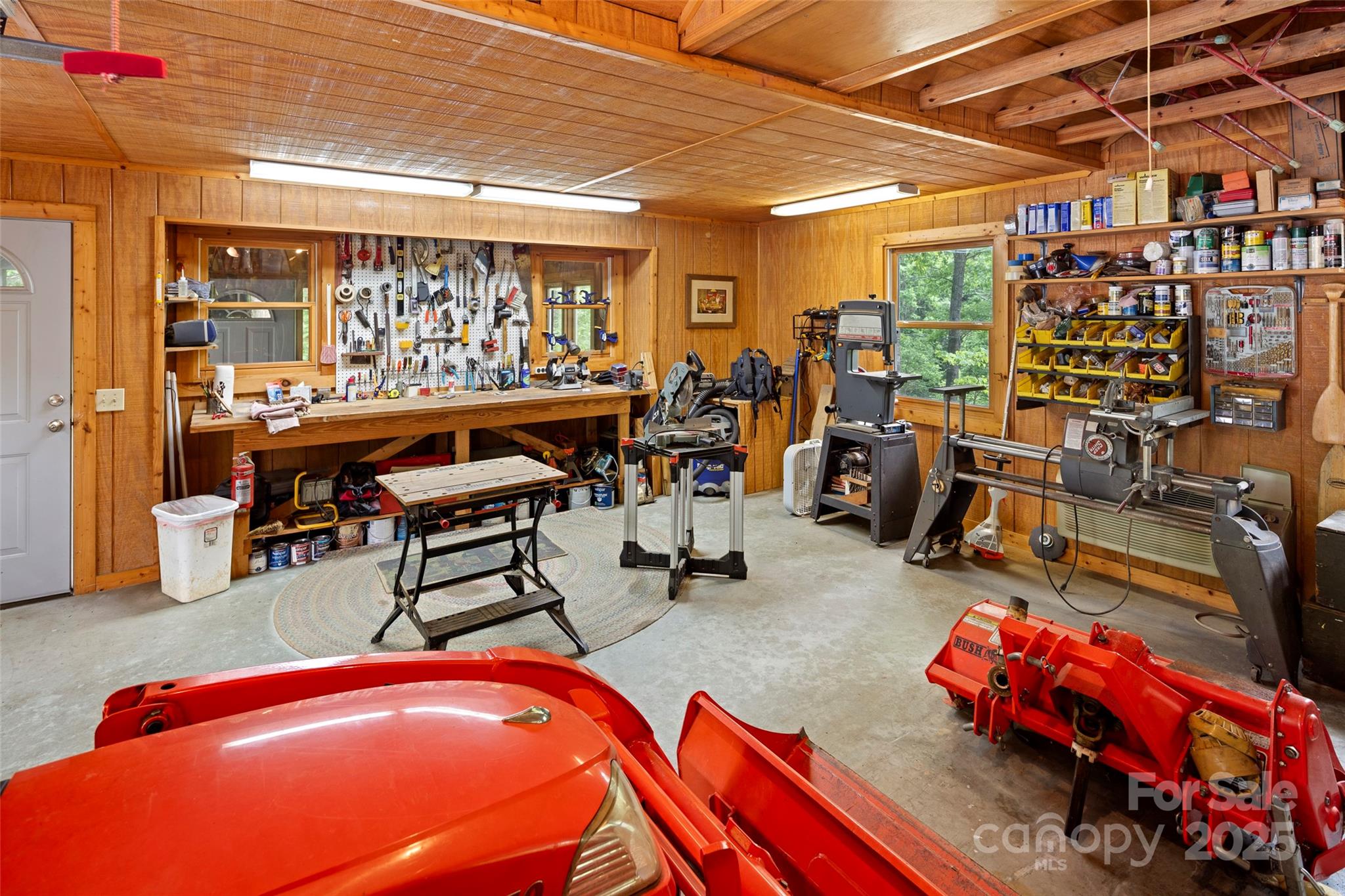 421 N Boundary Road Property Photo 36