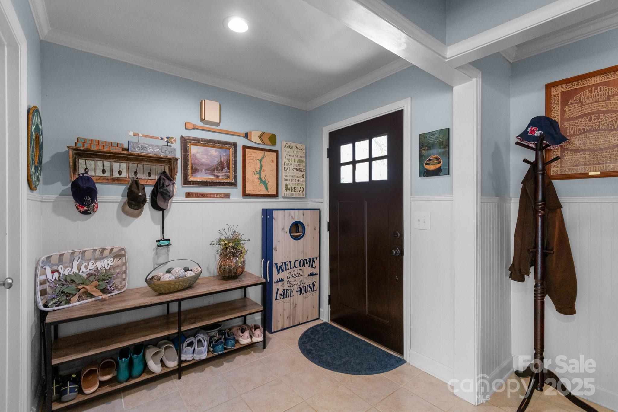 421 Tranquil Bay Circle Property Photo 6