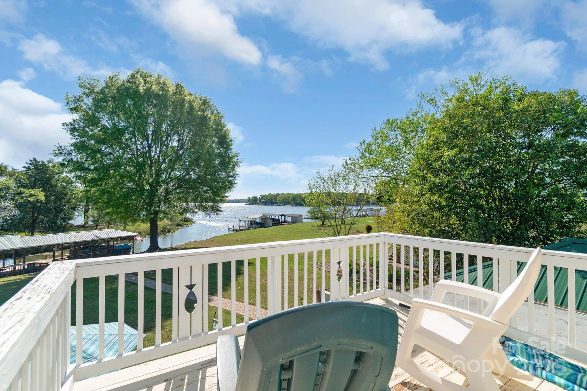 421 Tranquil Bay Circle Property Photo 35