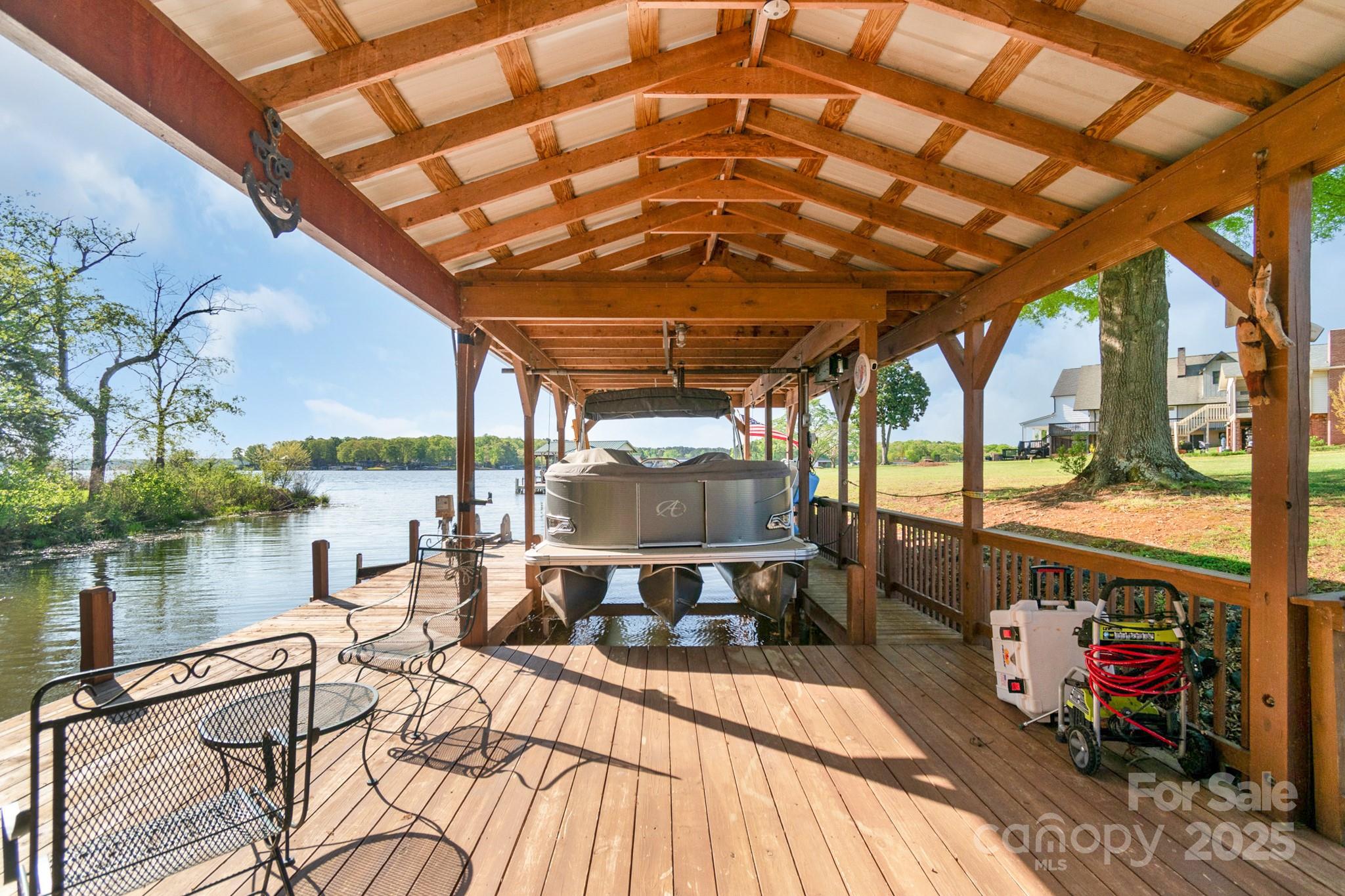 421 Tranquil Bay Circle Property Photo 44